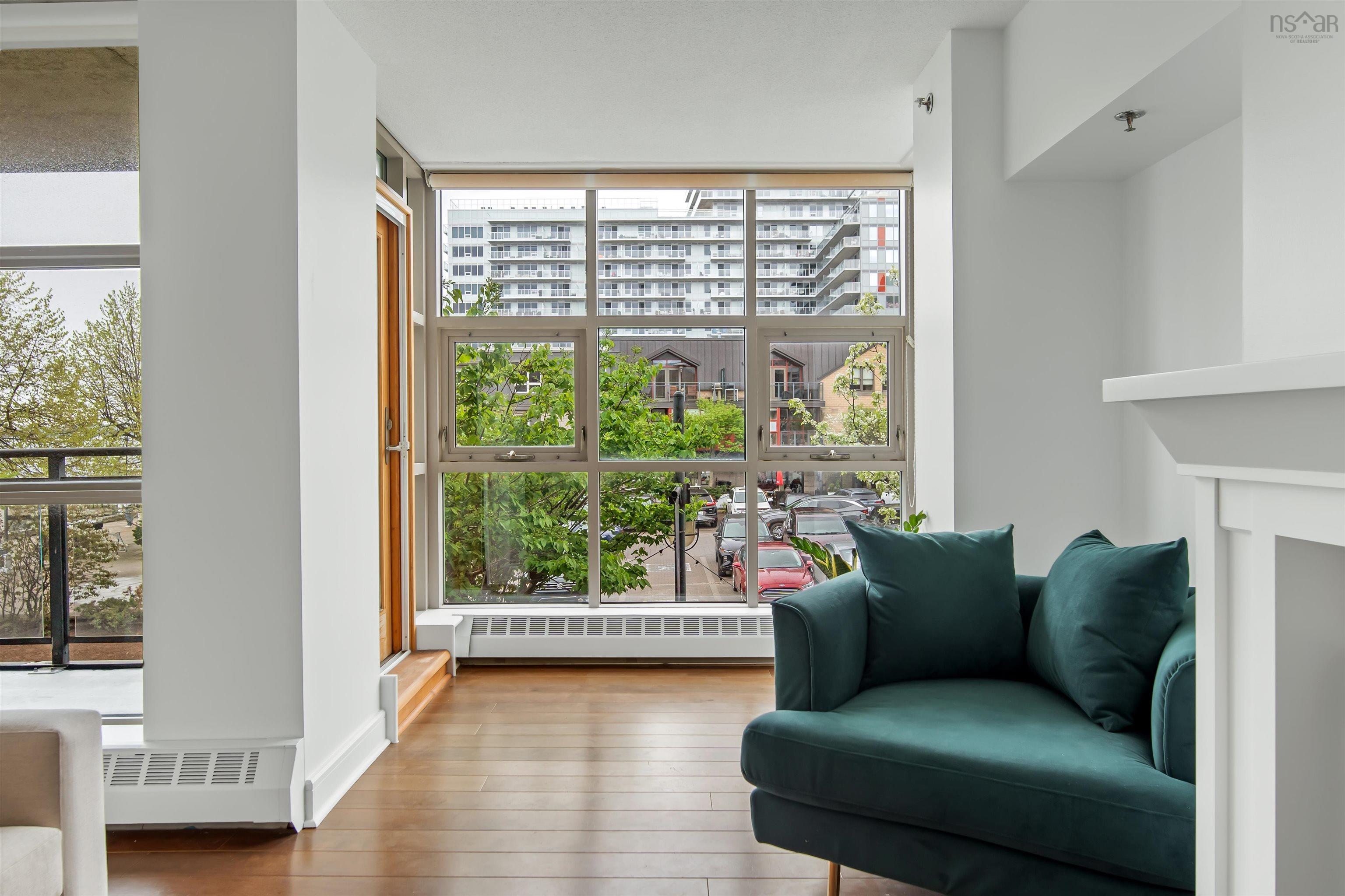$949,900.00: 234 1477 Lower Water Street, Halifax