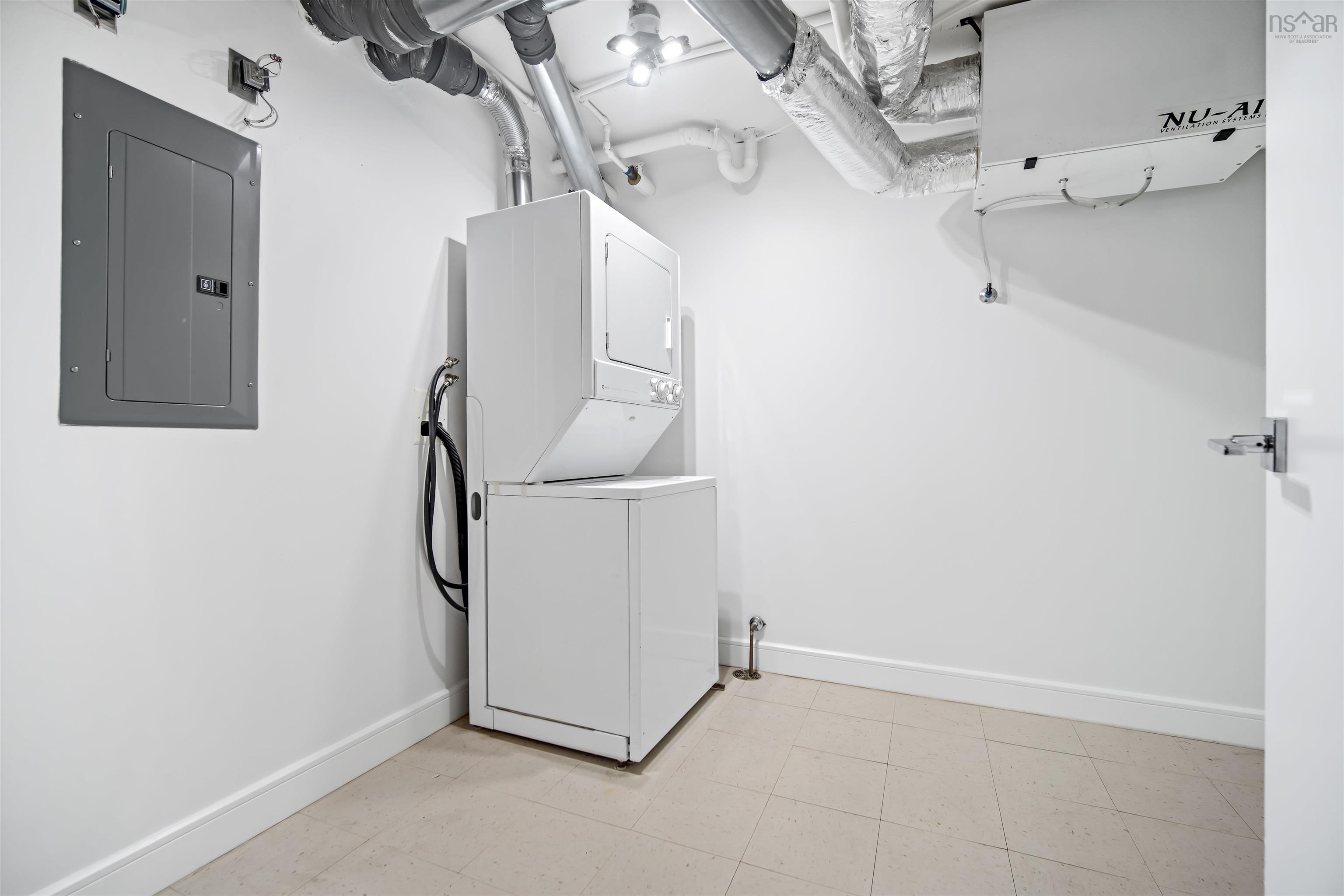 $949,900.00: 234 1477 Lower Water Street, Halifax