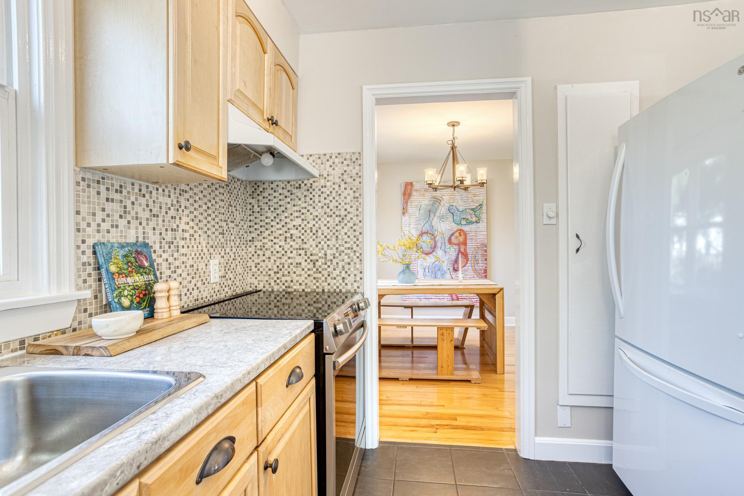 $725,000.00: 6415 Seaforth Street, Halifax