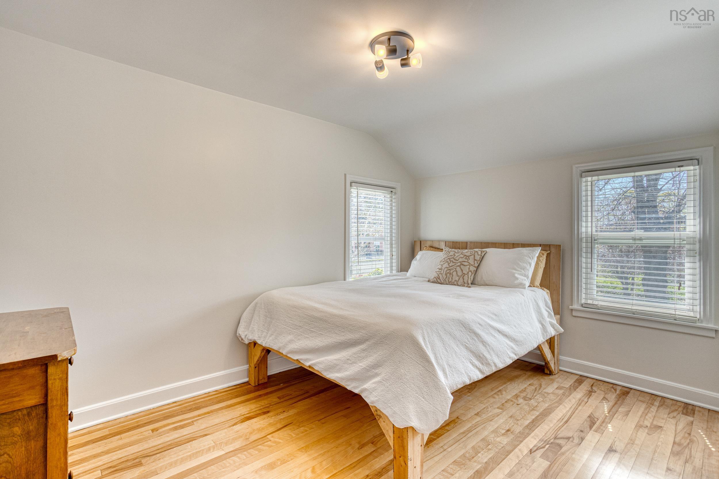 $725,000.00: 6415 Seaforth Street, Halifax