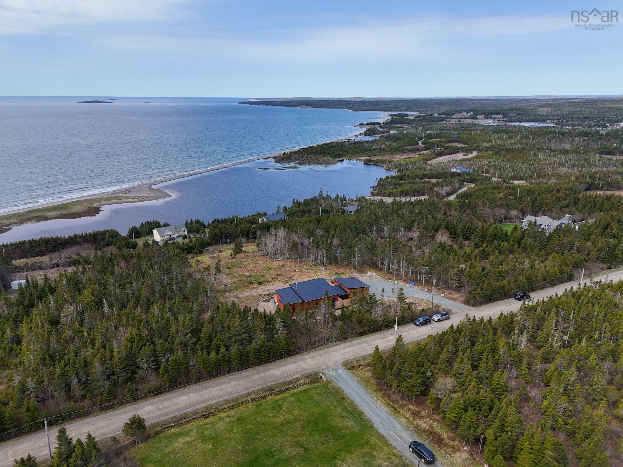 $785,000.00: 110 Kaakwogook Way, Clam Bay