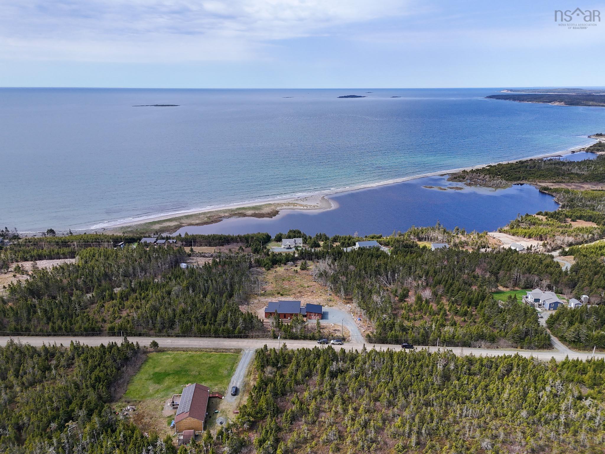 $785,000.00: 110 Kaakwogook Way, Clam Bay