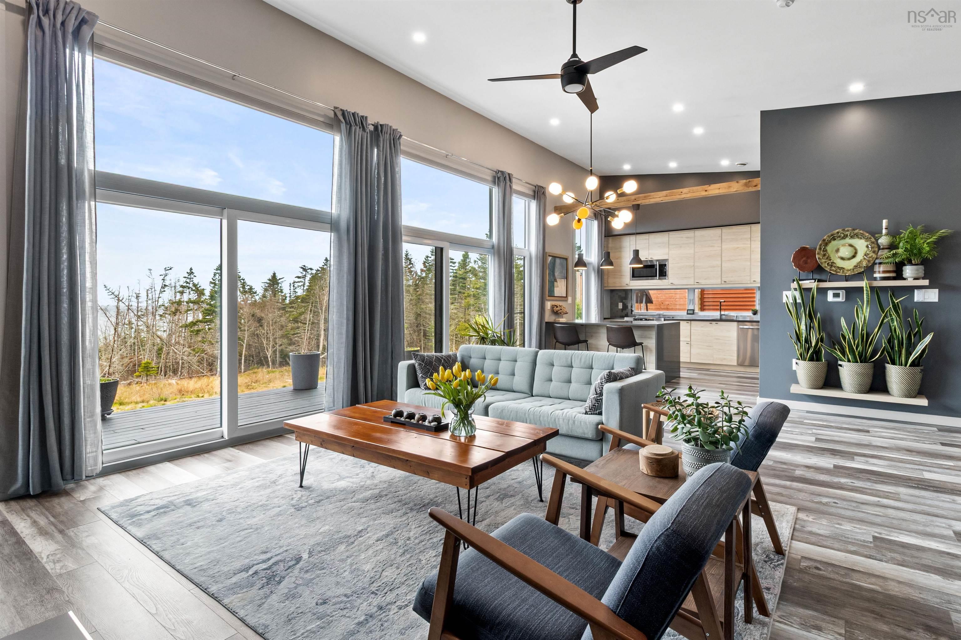 $785,000.00: 110 Kaakwogook Way, Clam Bay