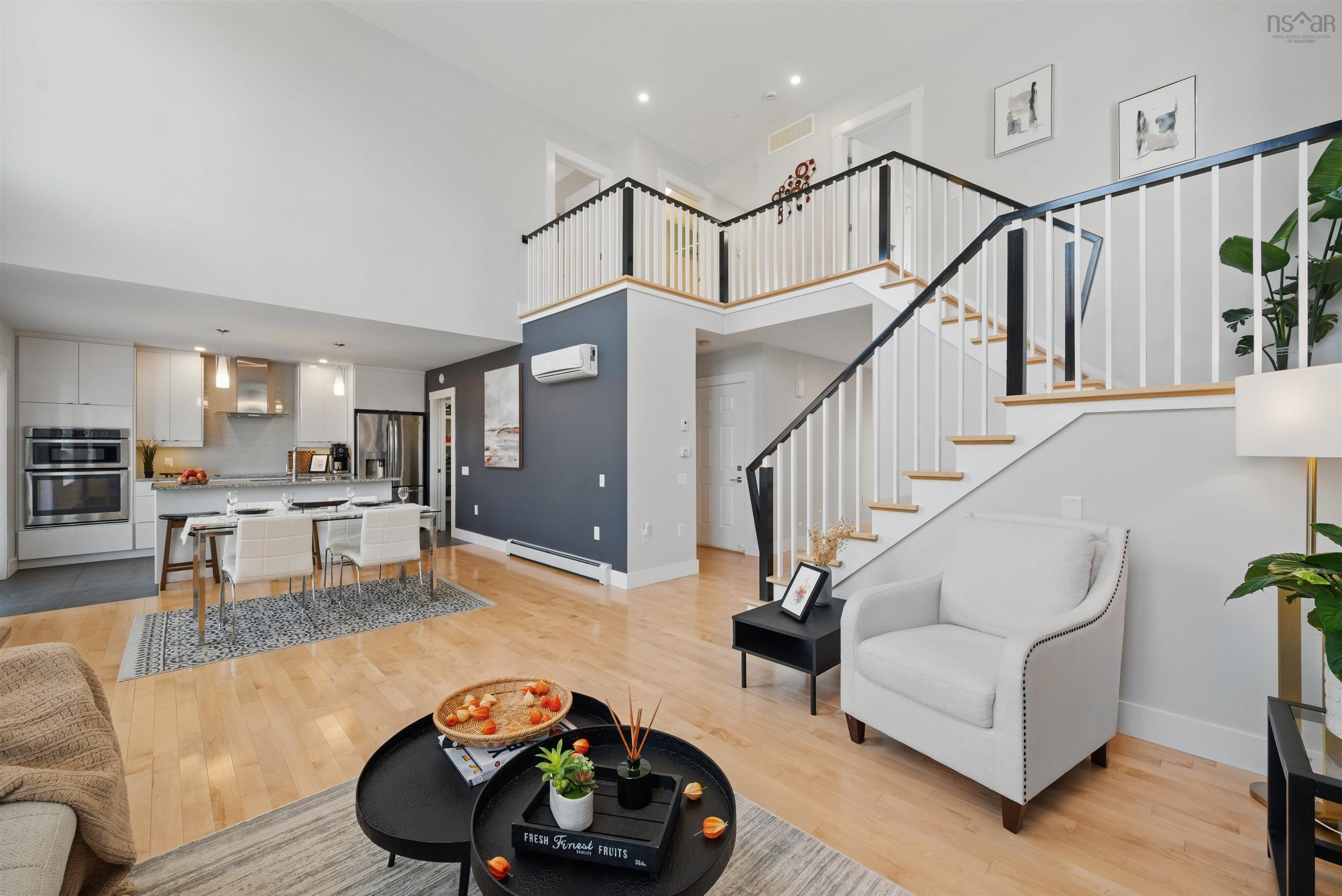 $1,119,000.00: 182 Amesbury Gate, Bedford