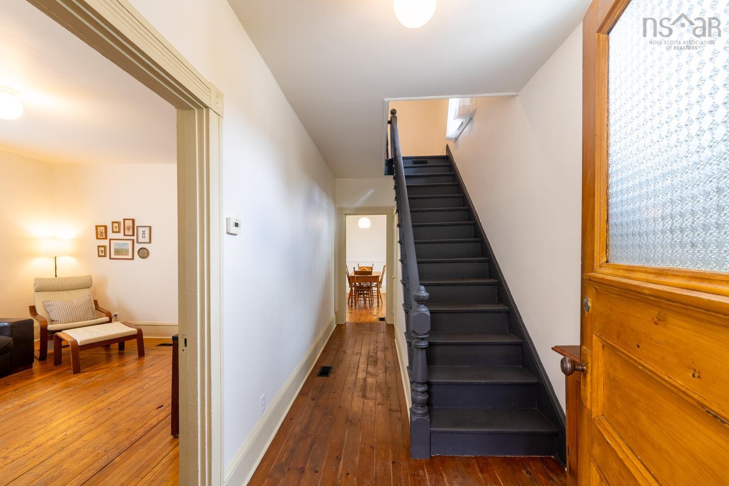 $349,900.00: 166 Victoria Street, Windsor