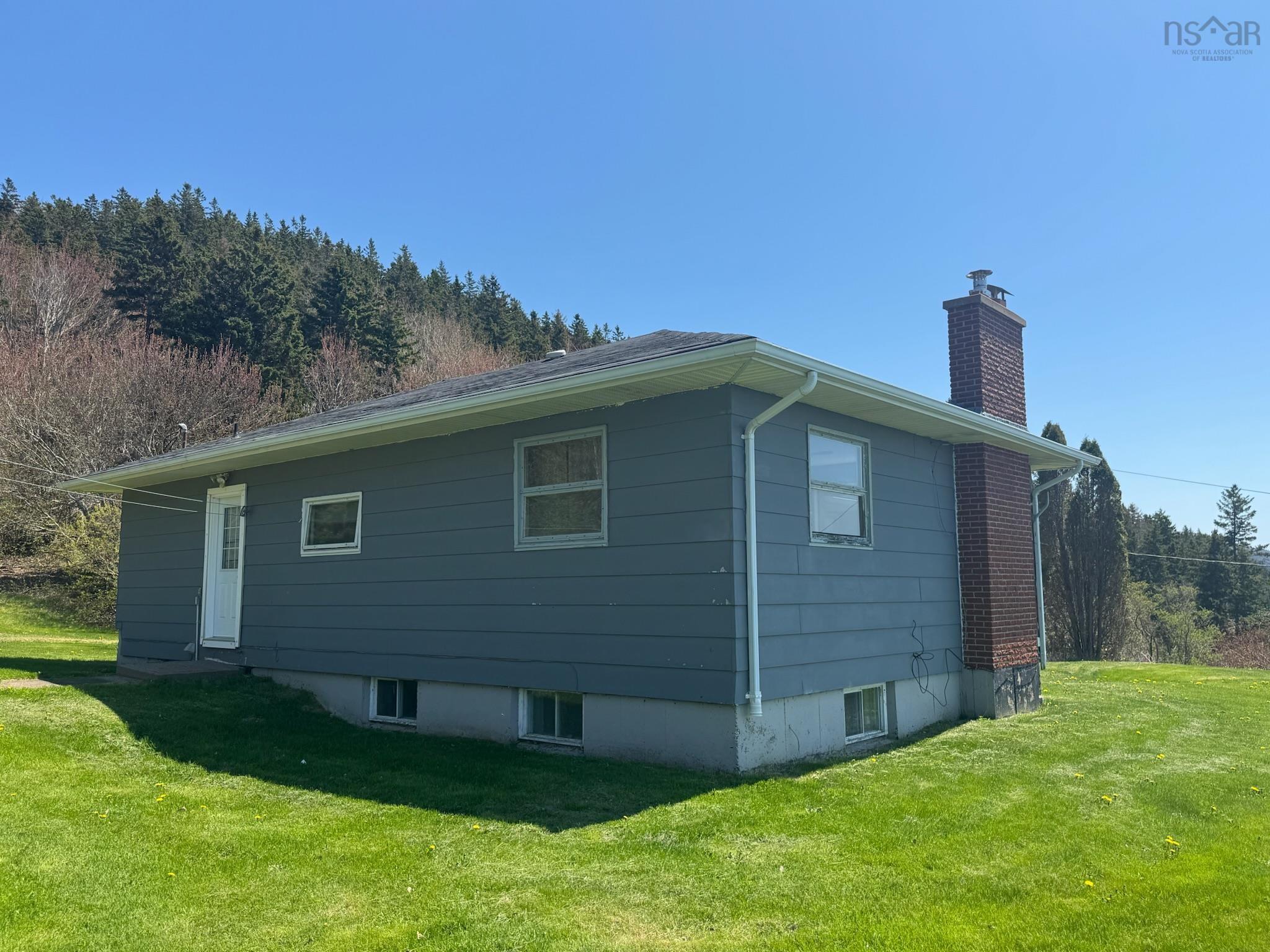 $249,000.00: 3246 Highway 19, Craigmore