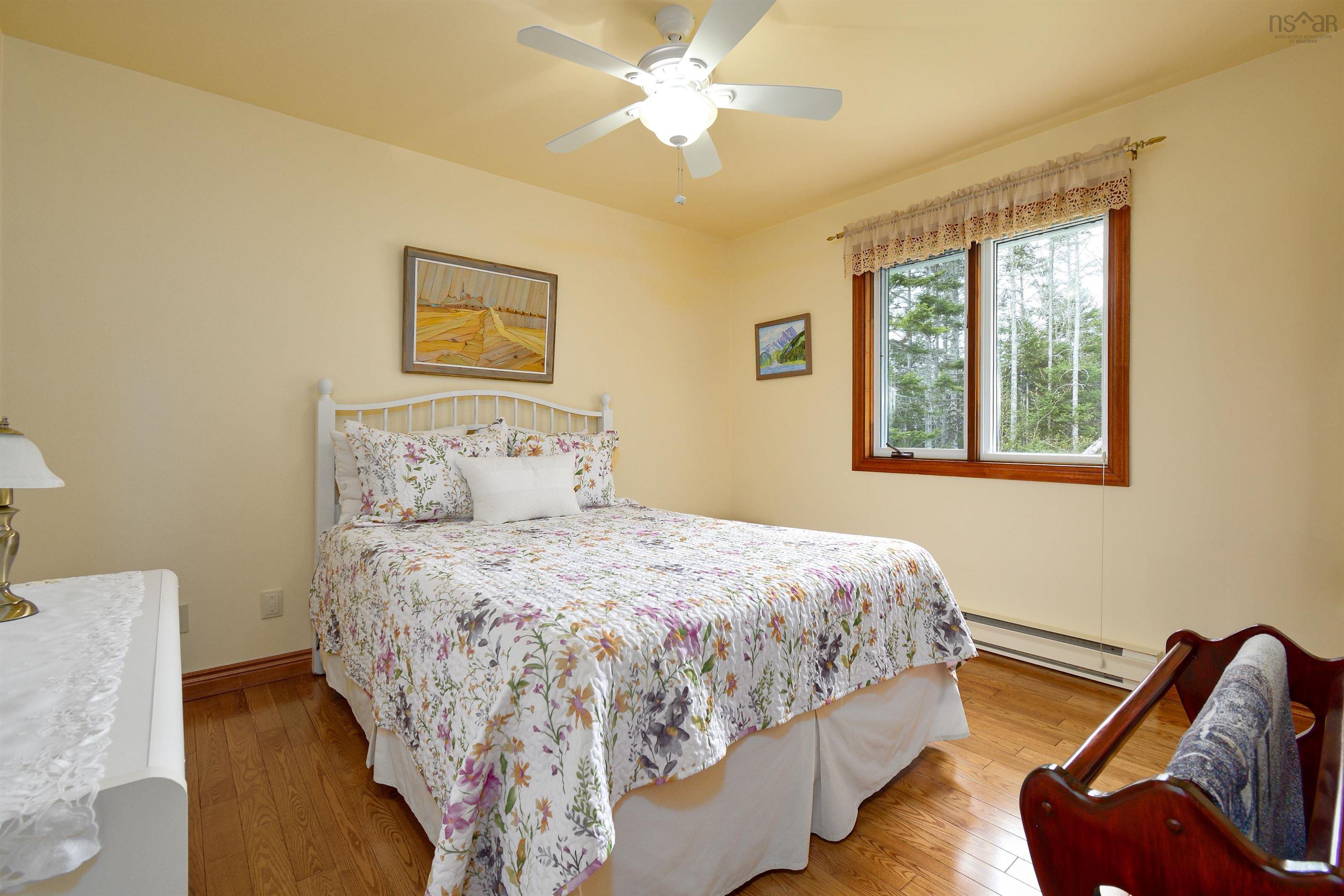 $399,999.00: 2 Birchwood Heights, Albert Bridge