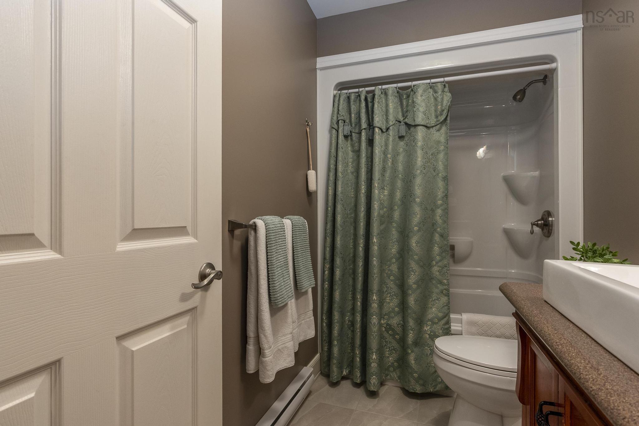 $619,900.00: 158 Upham Drive, Truro
