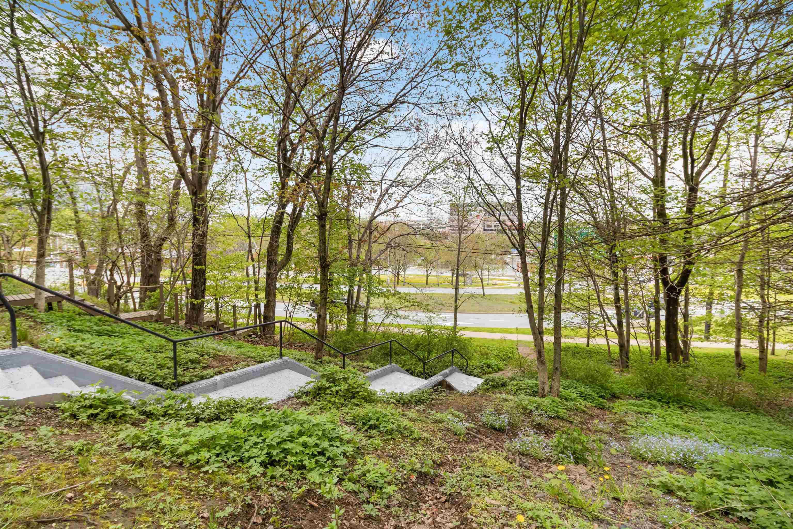 $899,000.00: 16 Birches Drive, Halifax