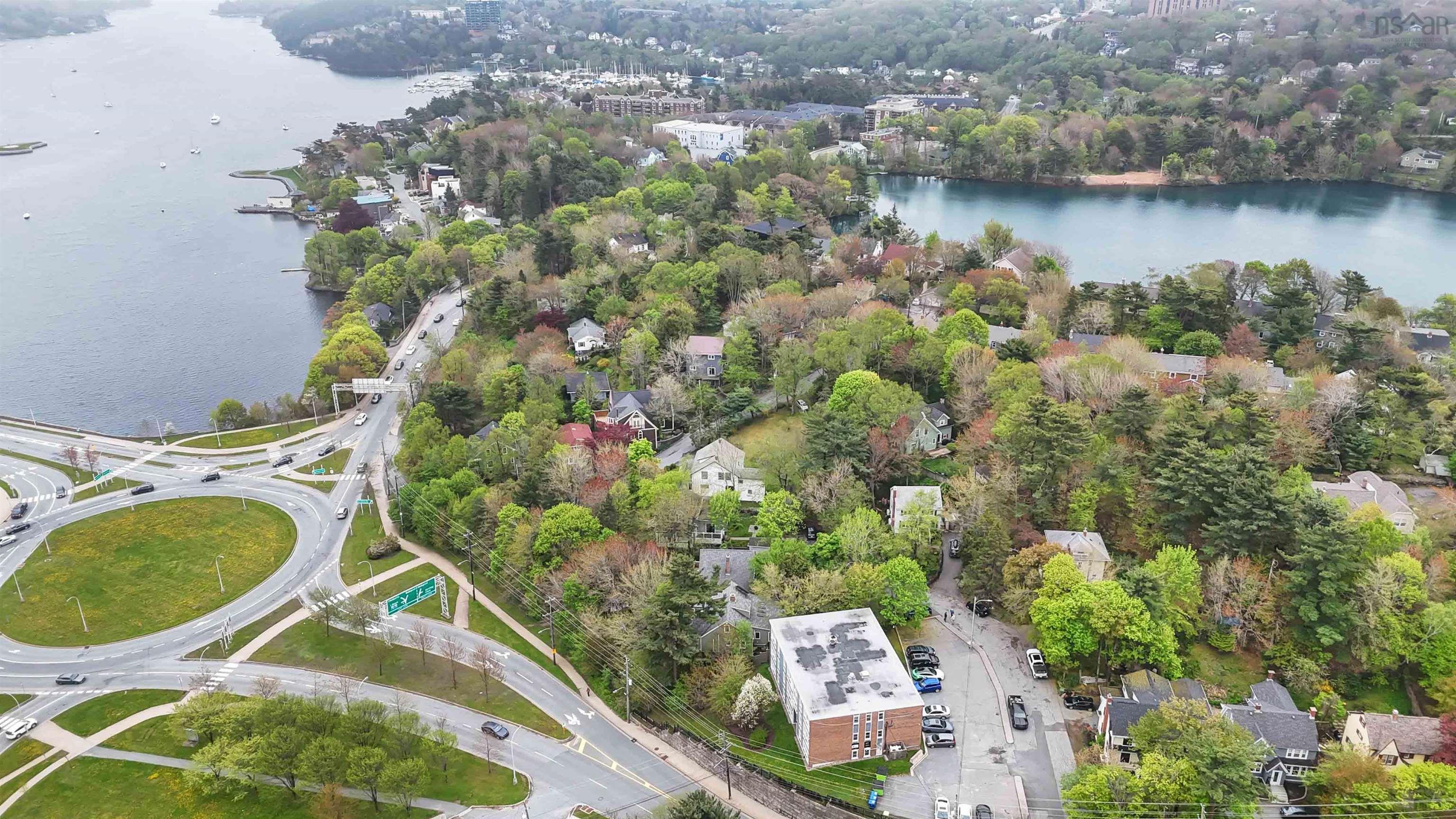 $899,000.00: 16 Birches Drive, Halifax