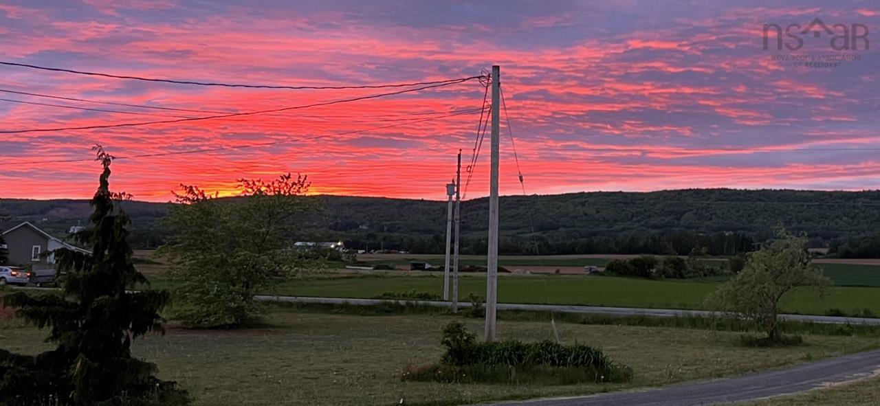 $779,000.00: 6346 Highway 221, Lakeville