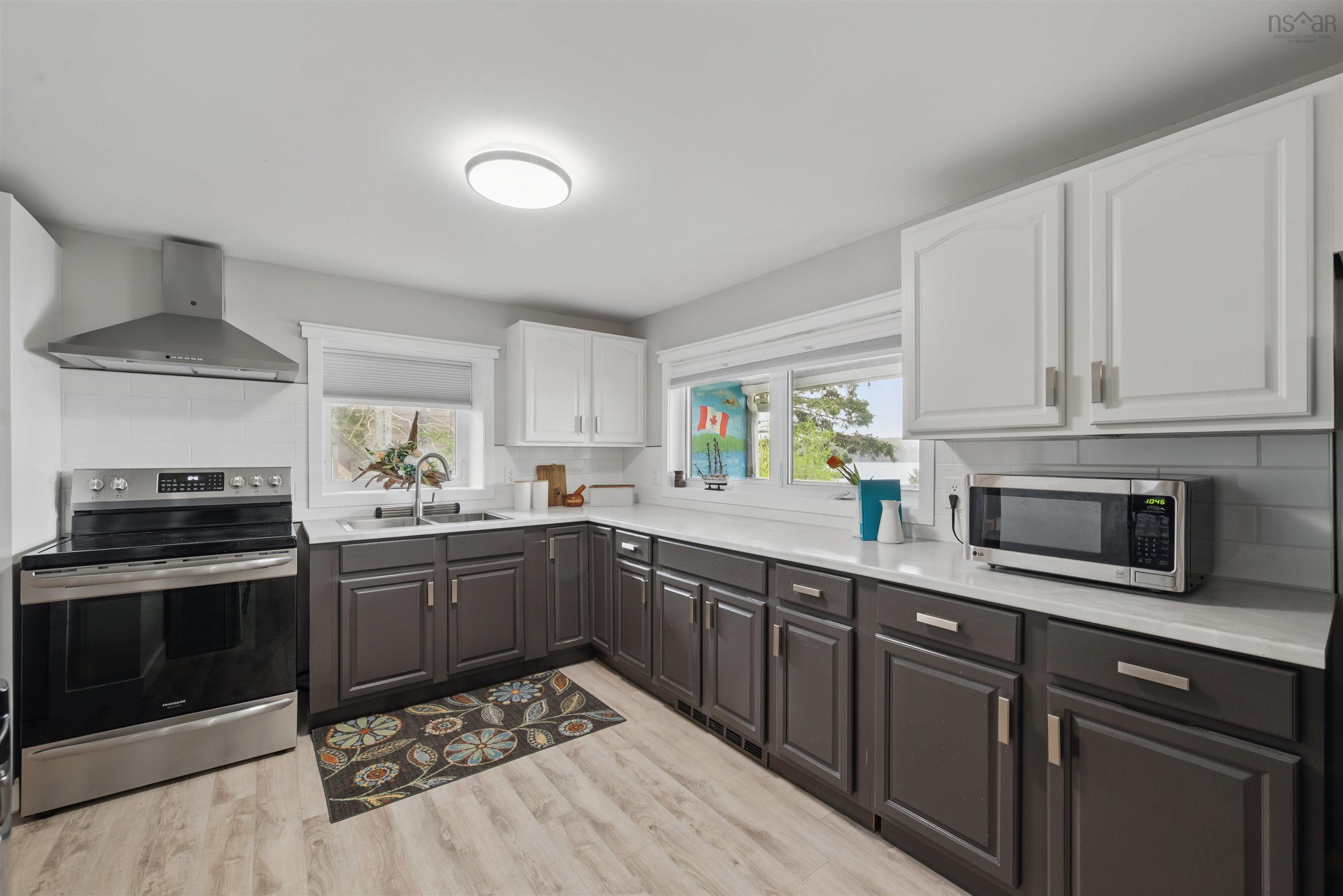 $625,000.00: 83 Candy Mountain Road, Lawrencetown