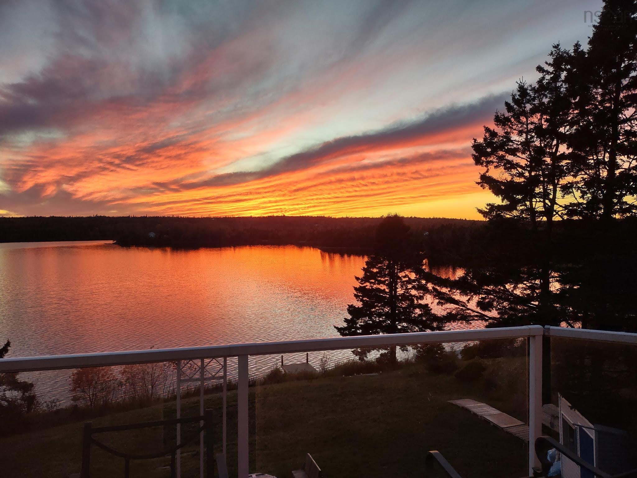 $625,000.00: 83 Candy Mountain Road, Lawrencetown