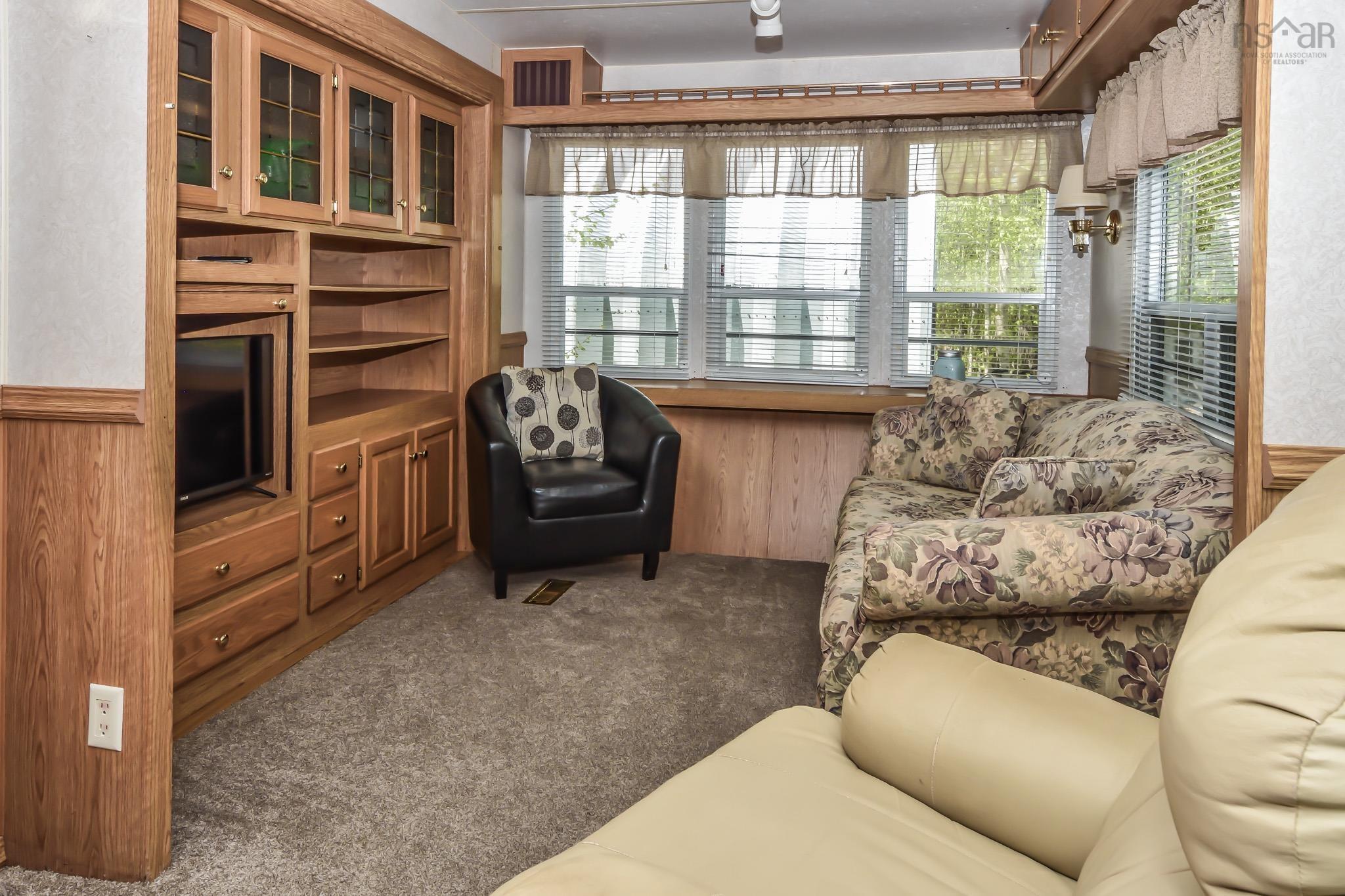 $445,900.00: 642 High Landing Road, Parkdale