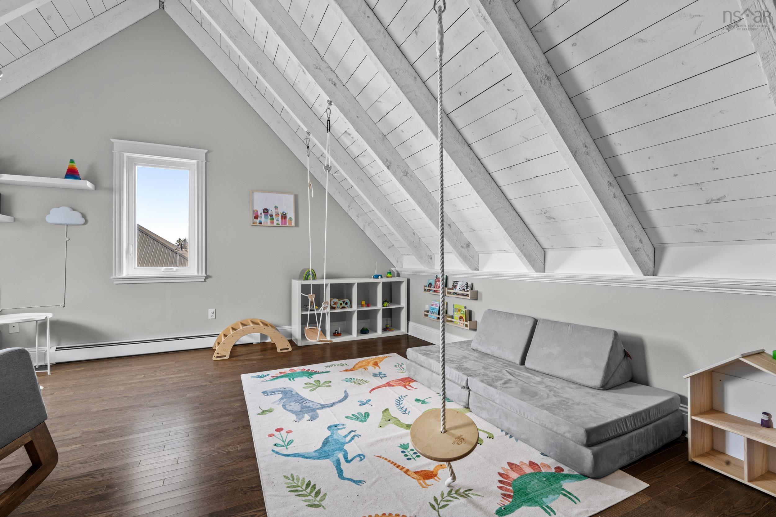 $799,900.00: 500 Mill Cove Shore Road, Birchy Head