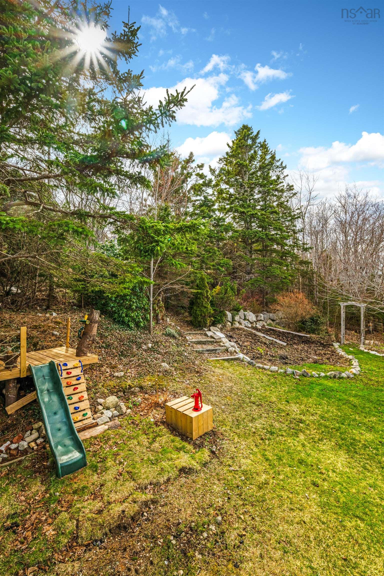 $799,900.00: 500 Mill Cove Shore Road, Birchy Head