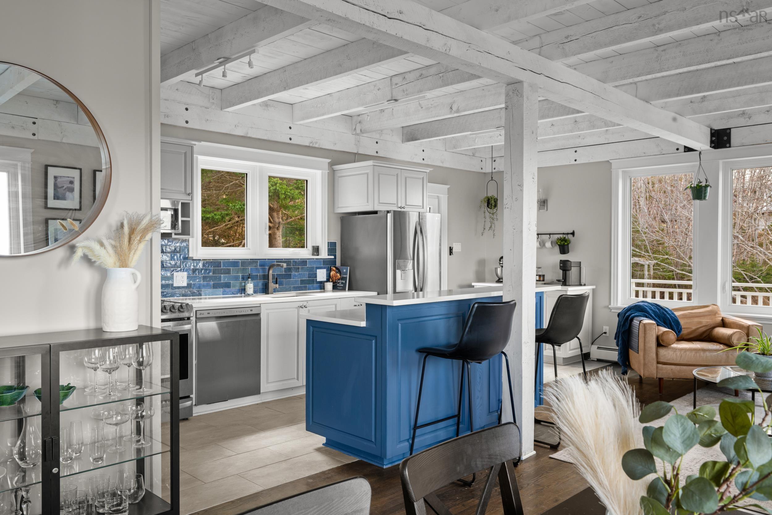 $799,900.00: 500 Mill Cove Shore Road, Birchy Head