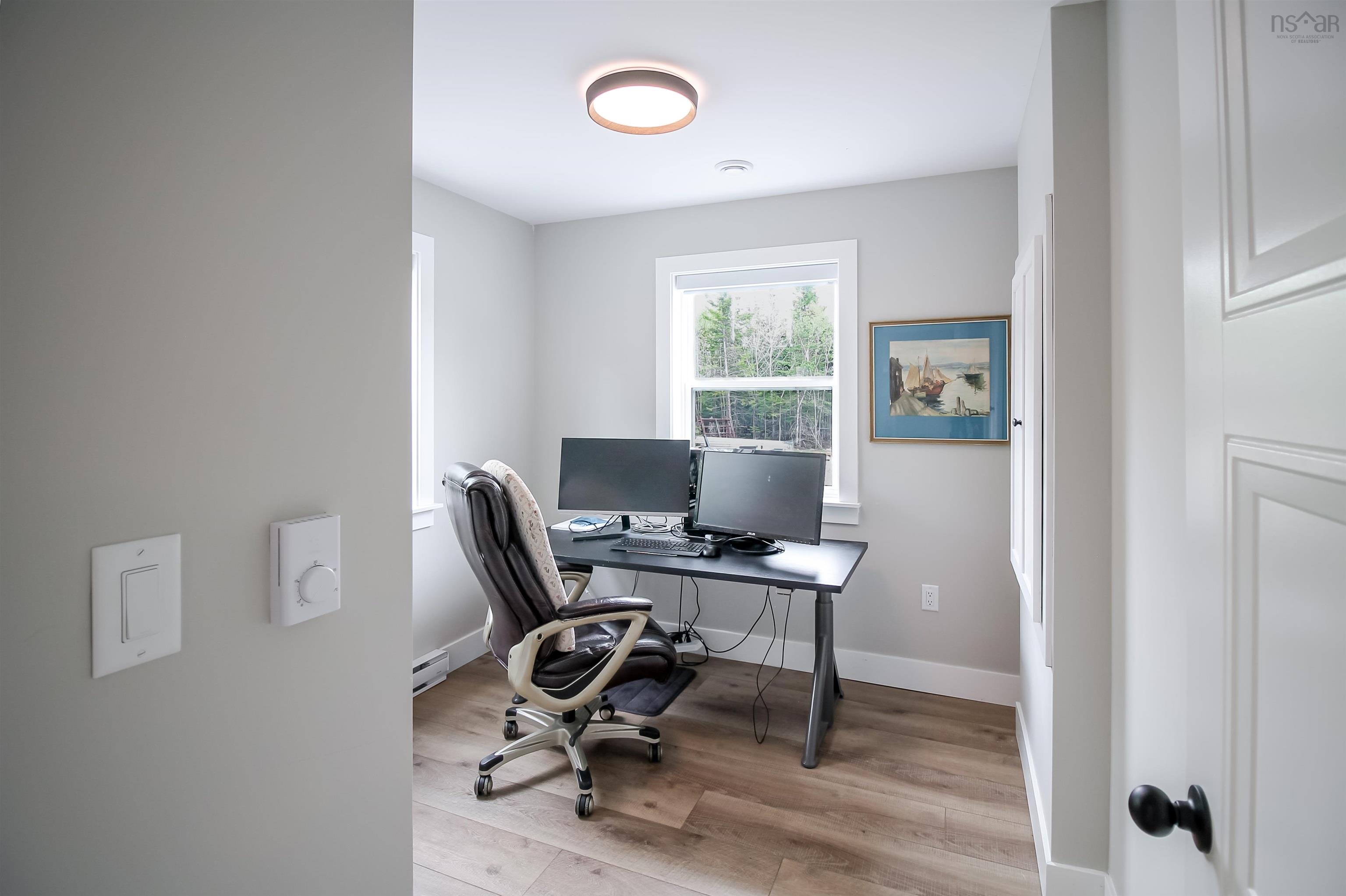 $519,900.00: 92 217 Loon Point Trail, East Uniacke