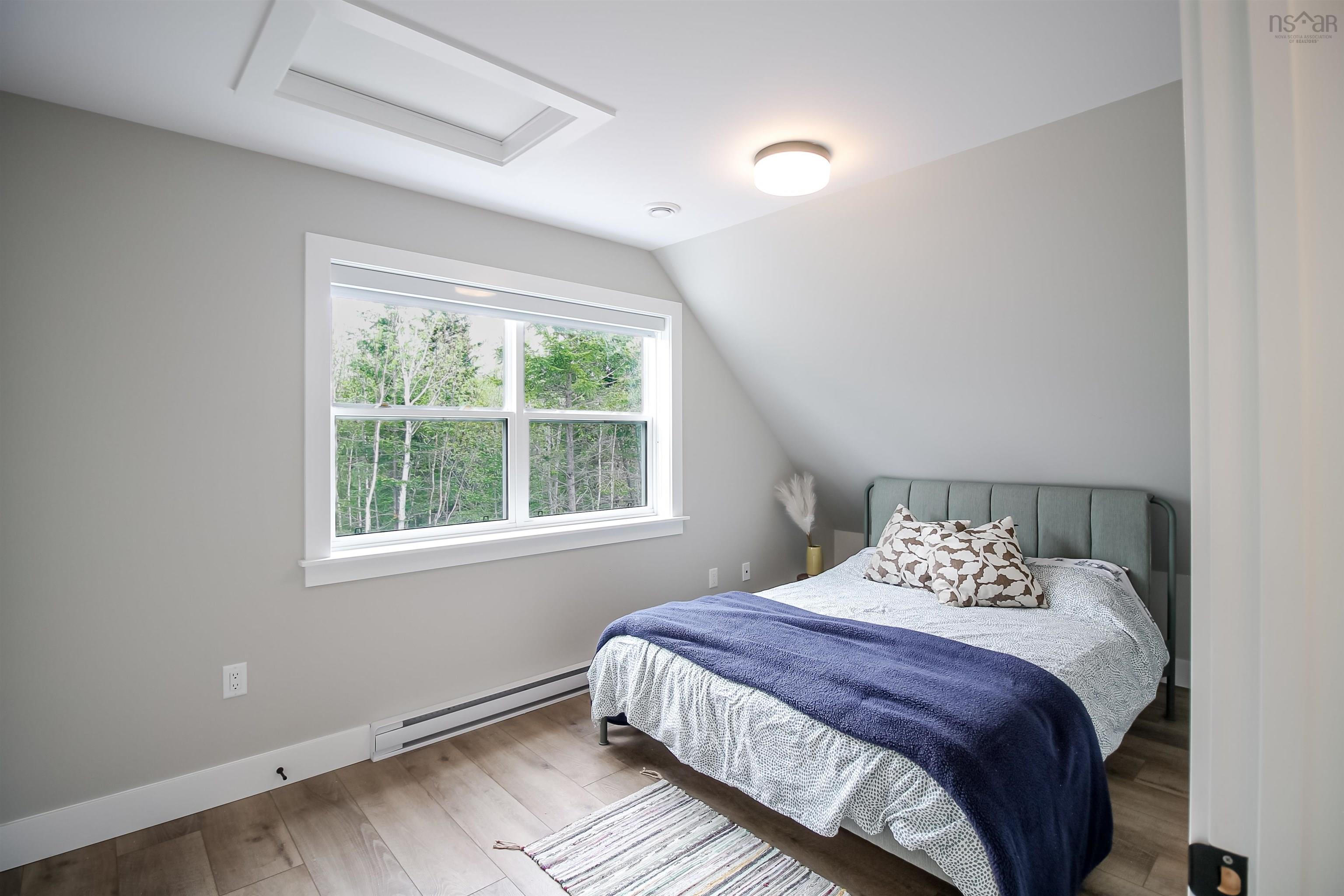 $519,900.00: 92 217 Loon Point Trail, East Uniacke