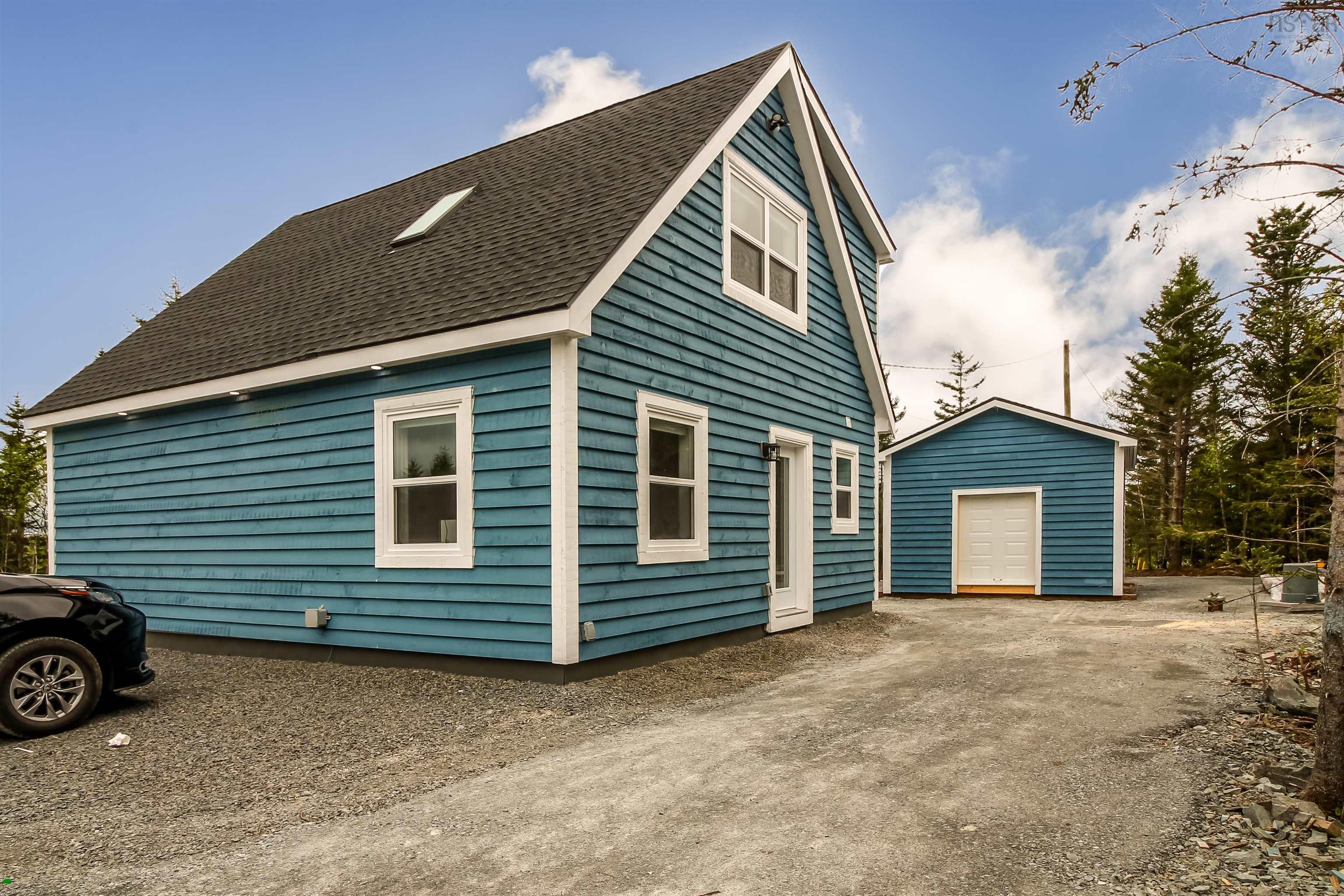 $519,900.00: 92 217 Loon Point Trail, East Uniacke