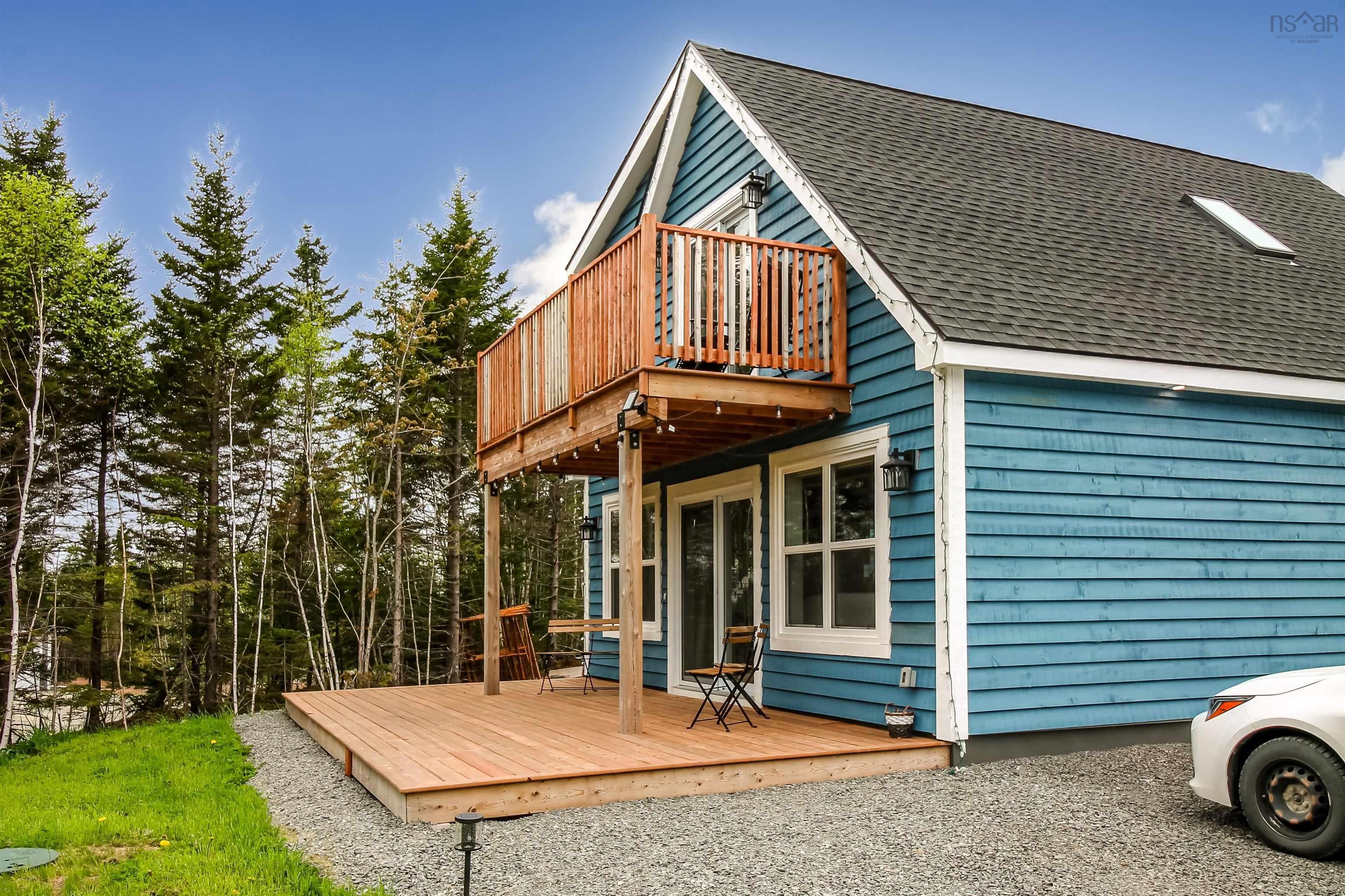 $519,900.00: 92 217 Loon Point Trail, East Uniacke
