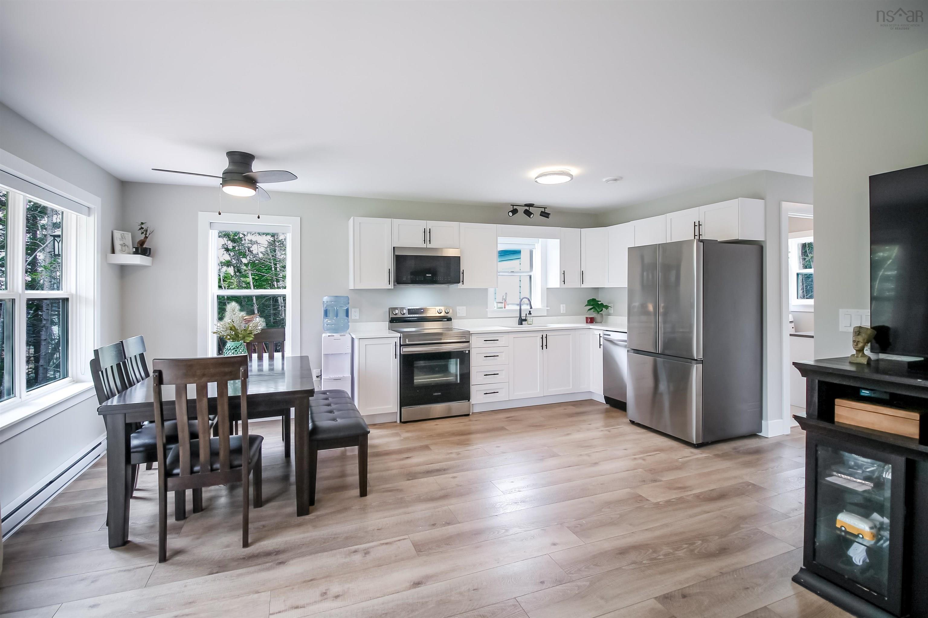 $519,900.00: 92 217 Loon Point Trail, East Uniacke