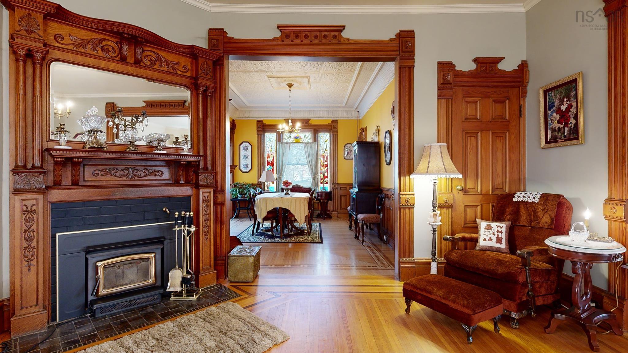 $575,000.00: 161 Queen Street, Digby