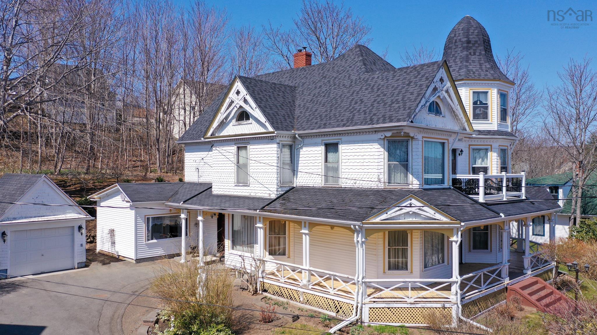 $575,000.00: 161 Queen Street, Digby