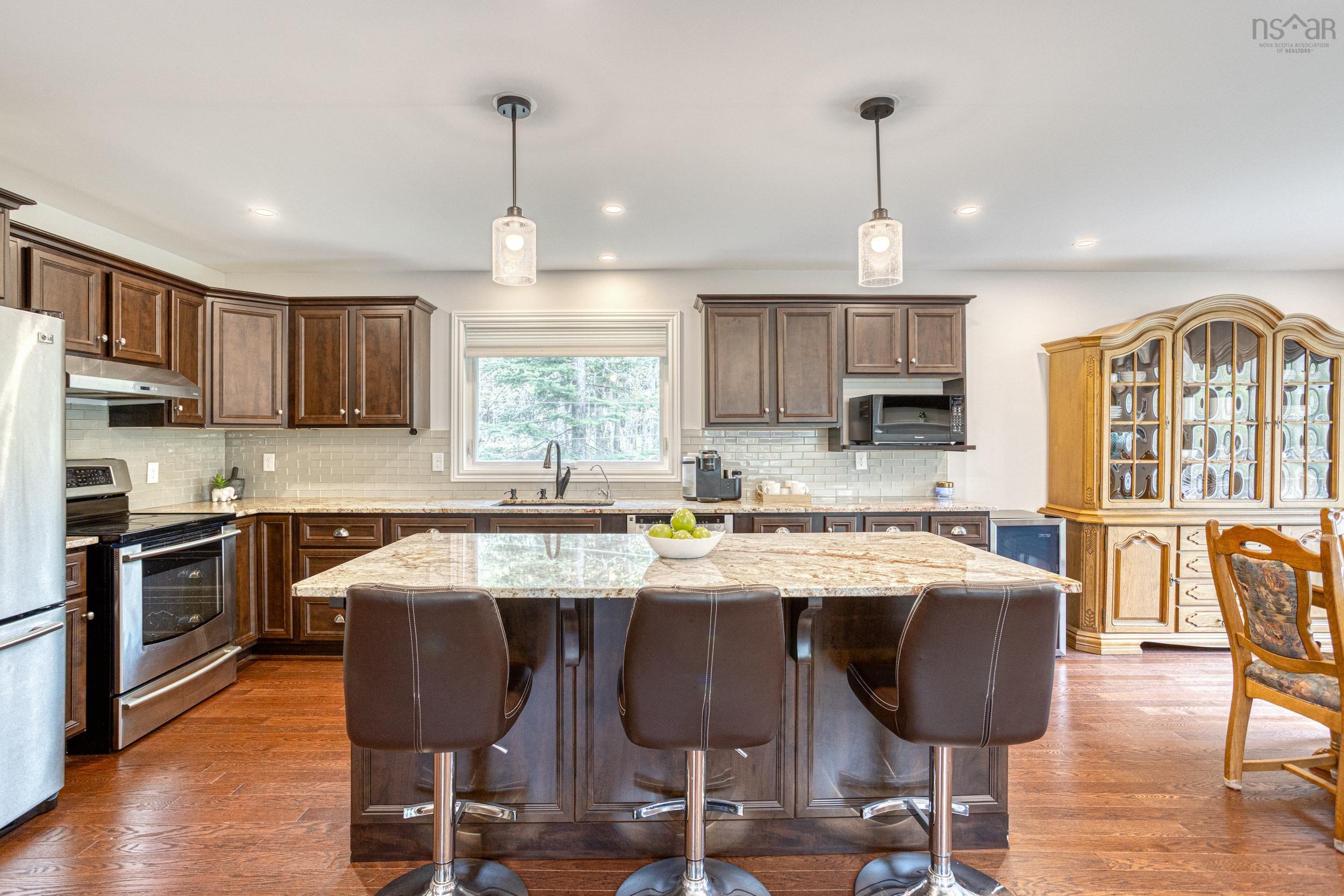 $675,000.00: 21 Stillwater Lake Drive, Stillwater Lake