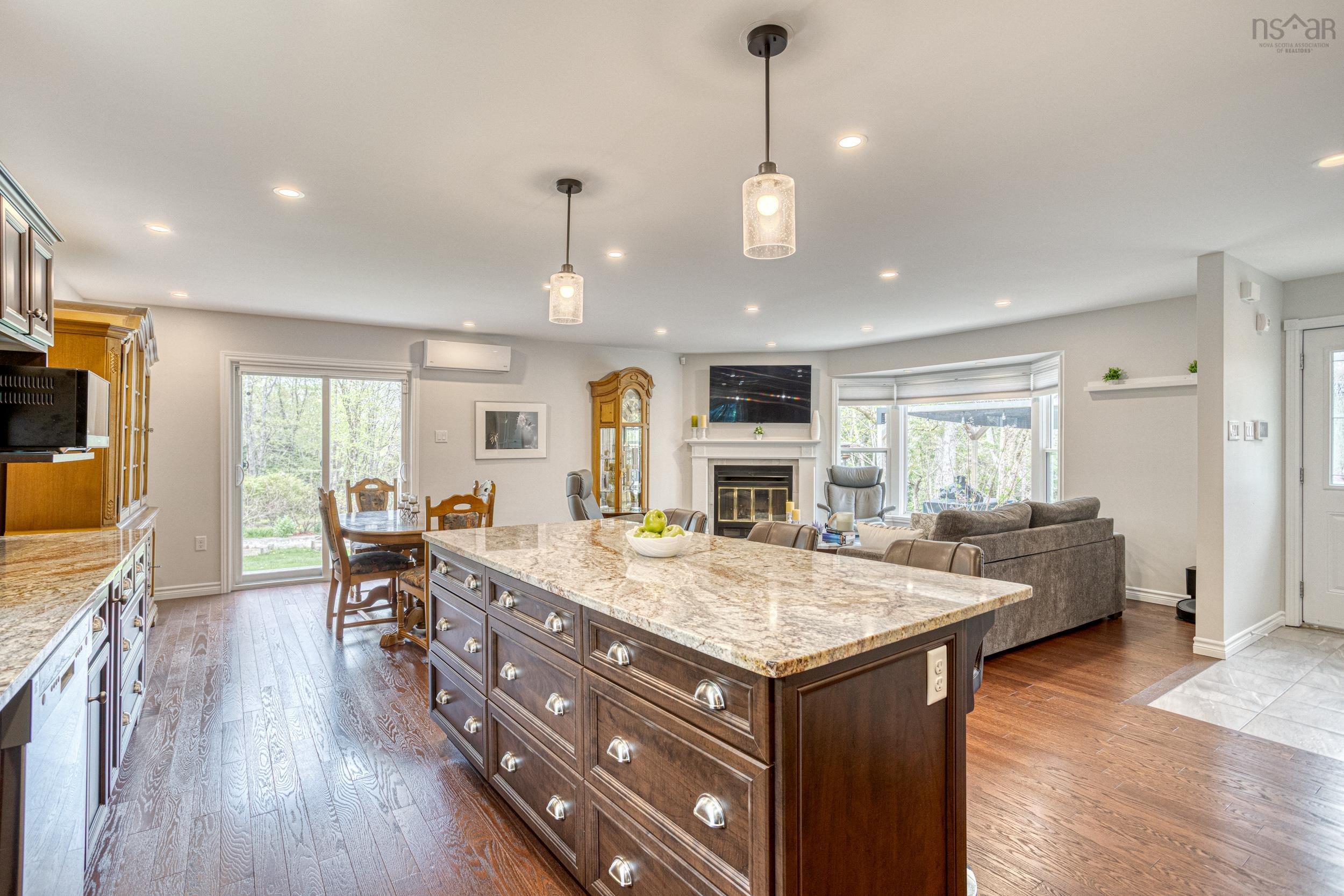 $675,000.00: 21 Stillwater Lake Drive, Stillwater Lake