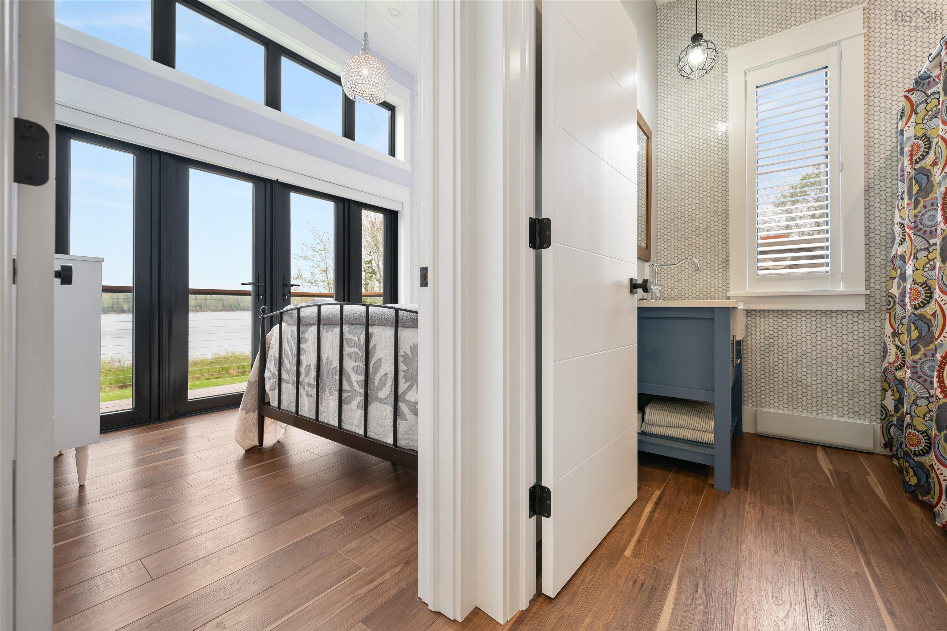 $1,200,000.00: 185 Blackberry Lane, Mattatall Lake
