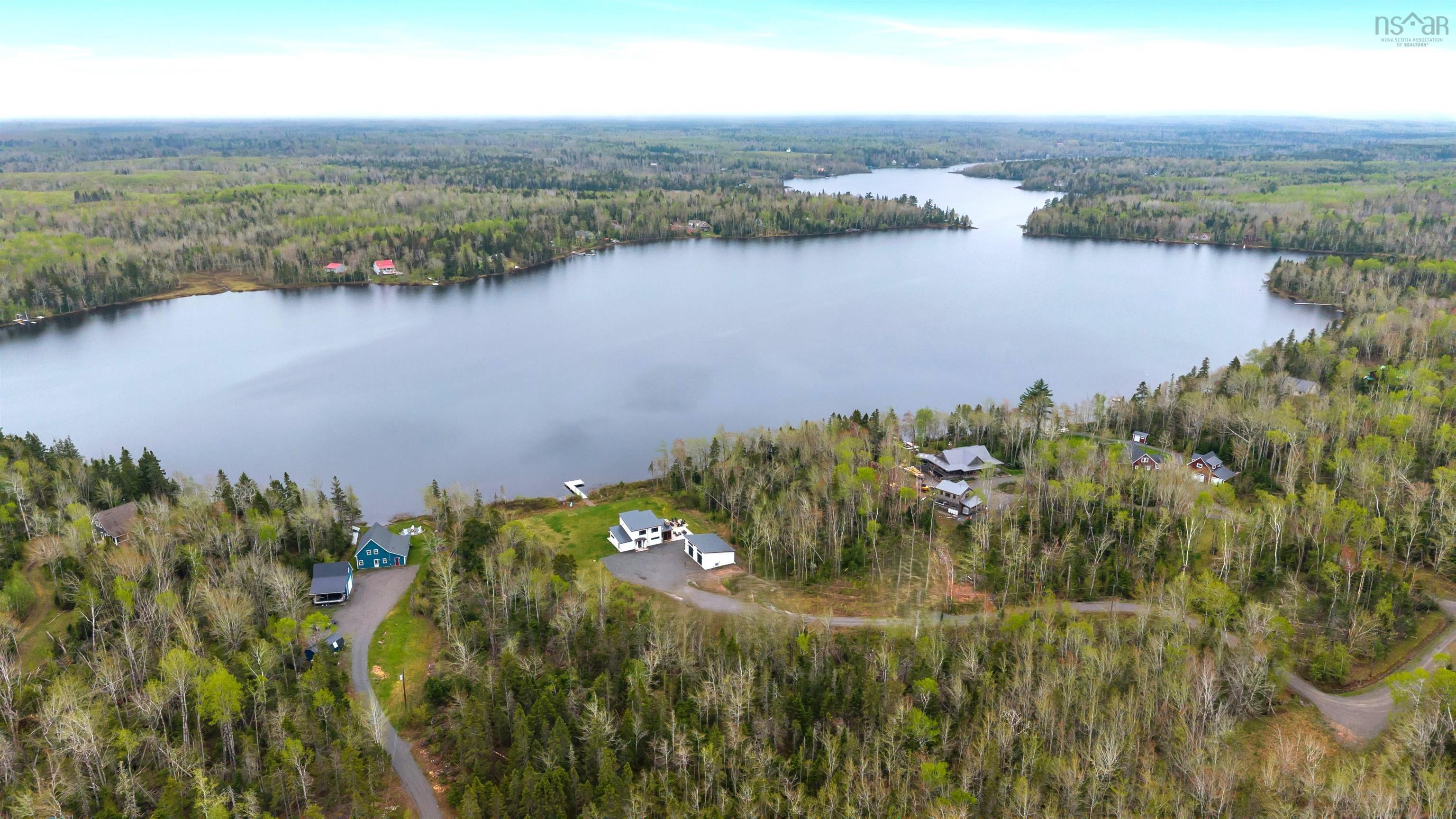 $1,200,000.00: 185 Blackberry Lane, Mattatall Lake