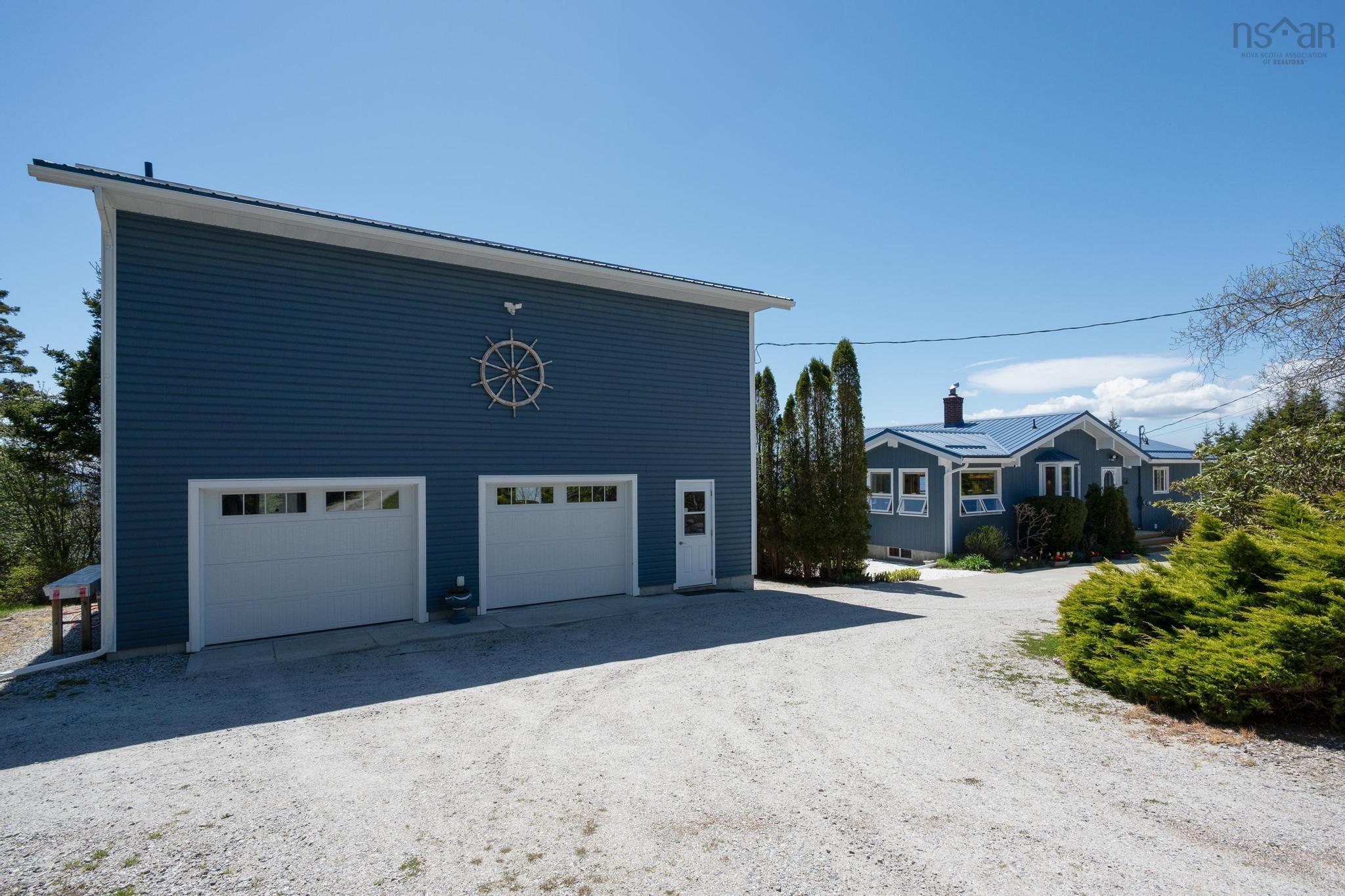 $899,900.00: 1904 Sandy Point Road, Sandy Point