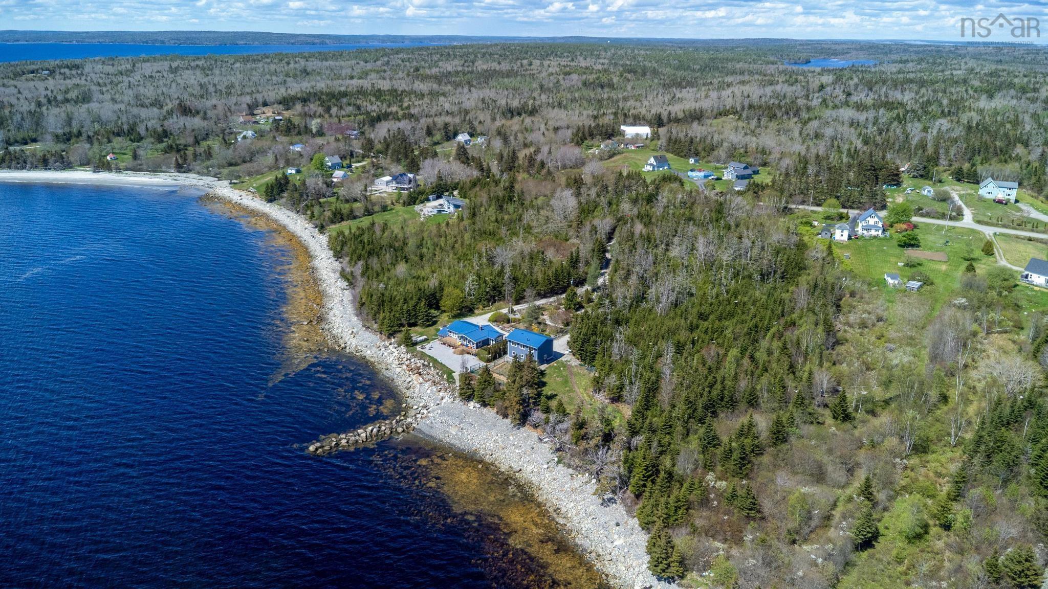 $899,900.00: 1904 Sandy Point Road, Sandy Point