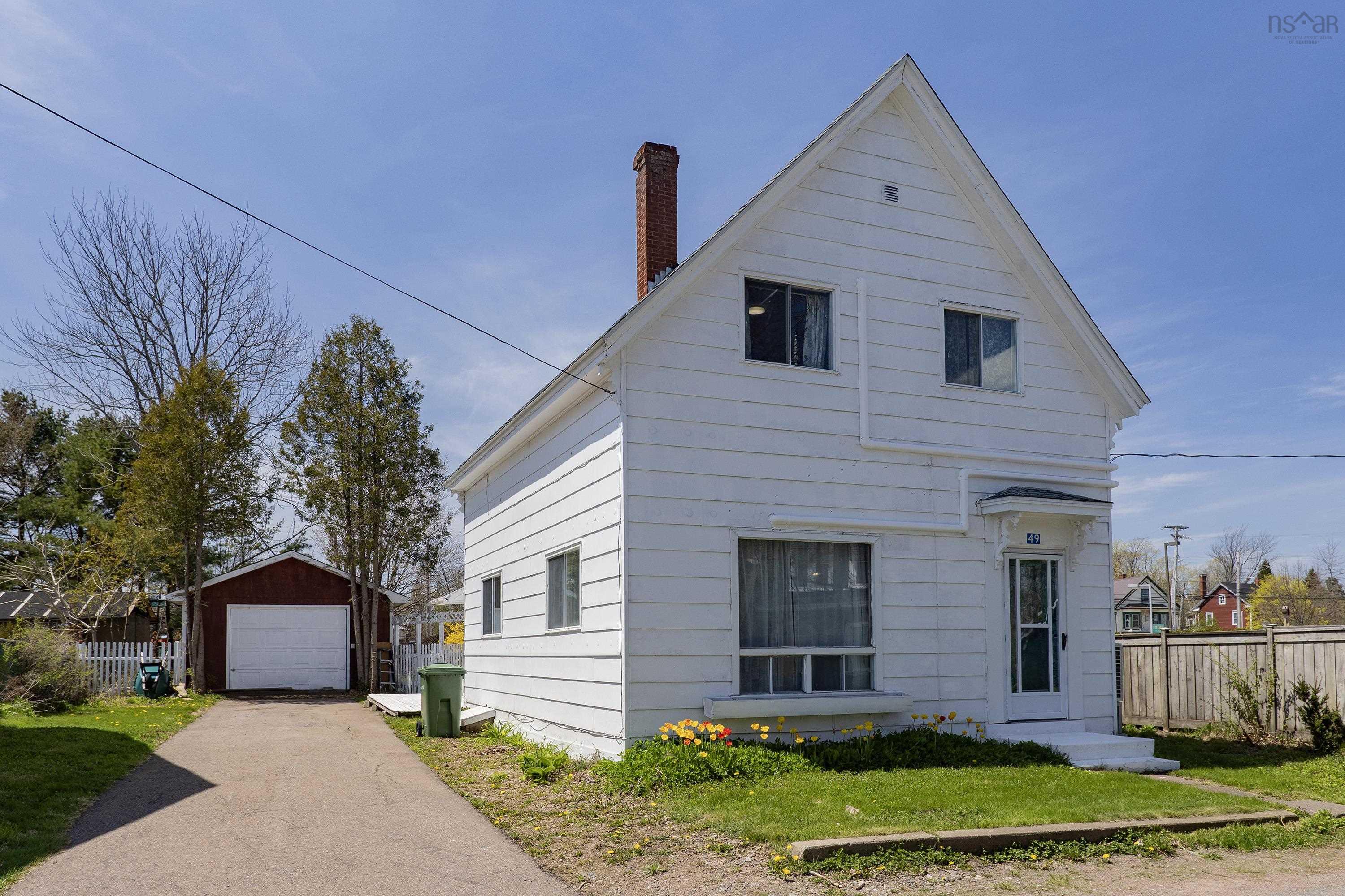 $229,900.00: 49 Chapel Street, Parrsboro