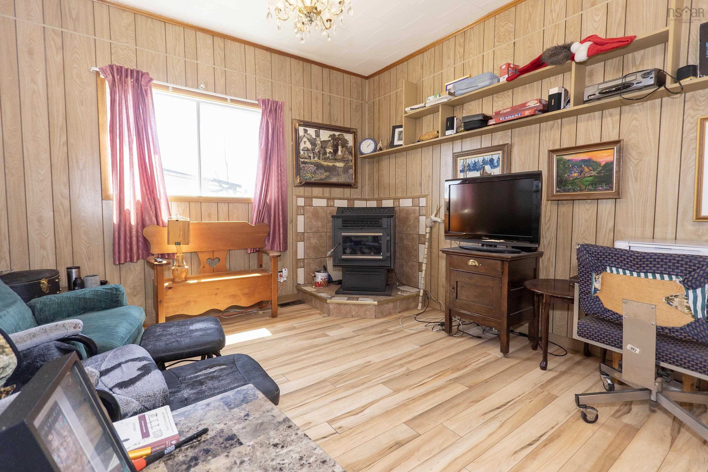 $229,900.00: 49 Chapel Street, Parrsboro