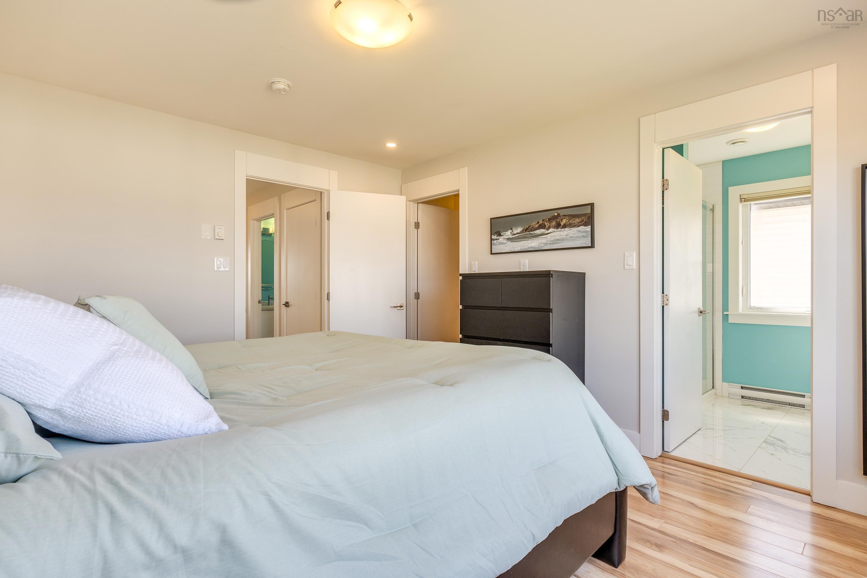 $639,900.00: 97 Mica Crescent, Halifax