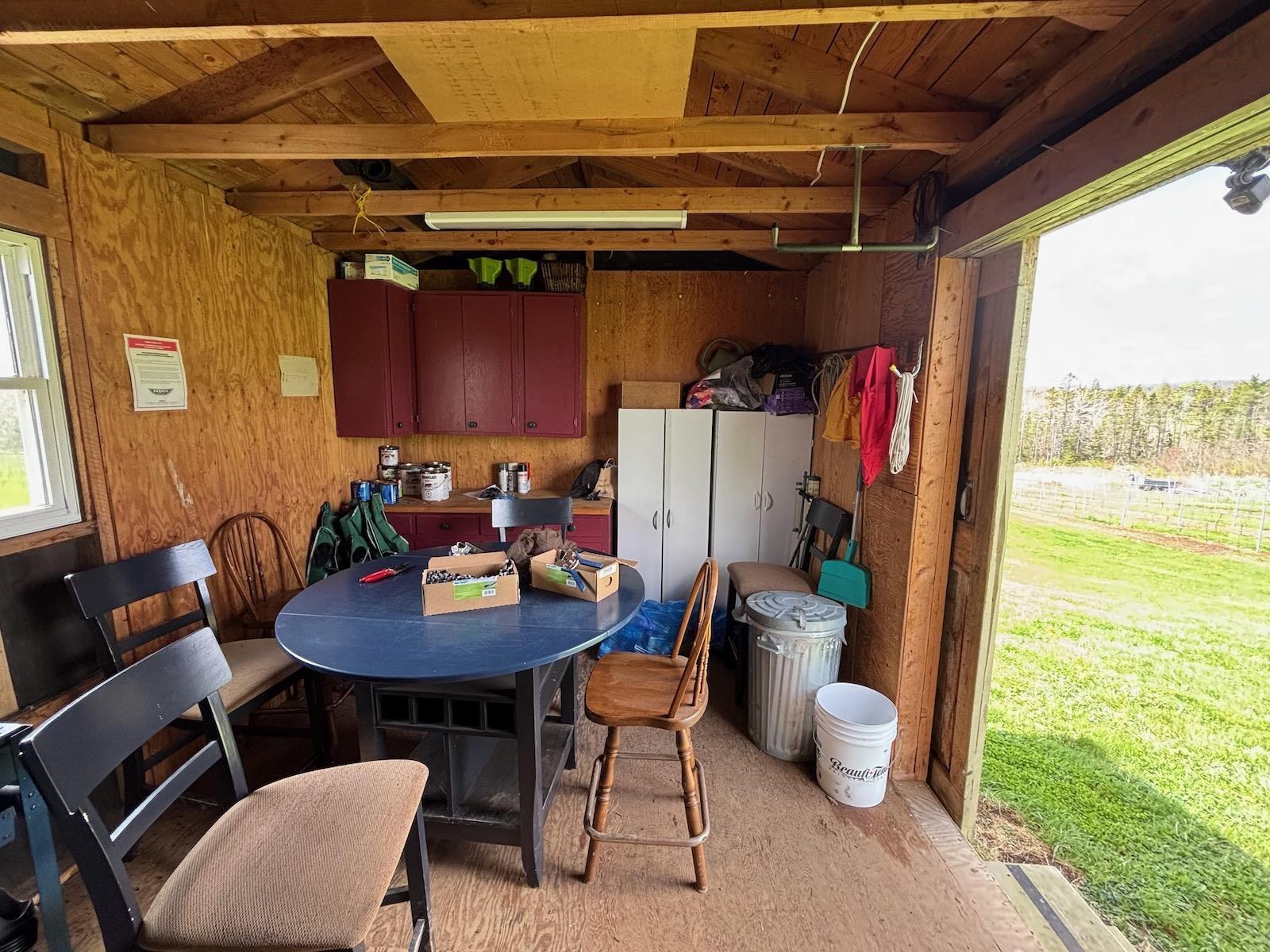 $1,490,000.00: 4113 340 Highway, Carleton