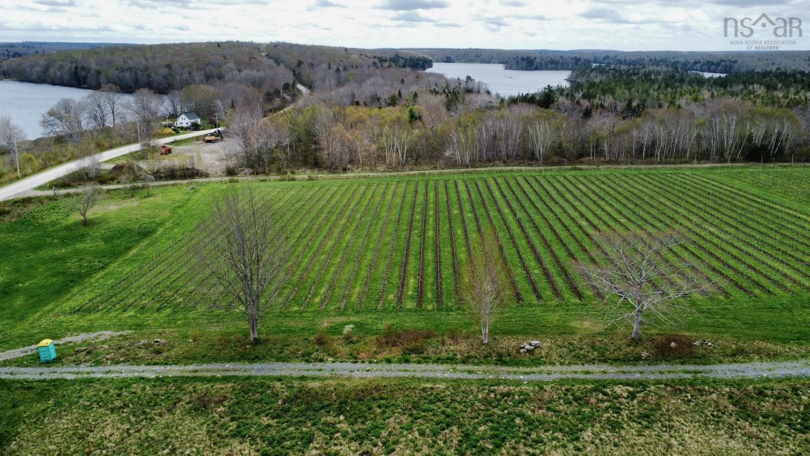 $1,490,000.00: 4113 340 Highway, Carleton