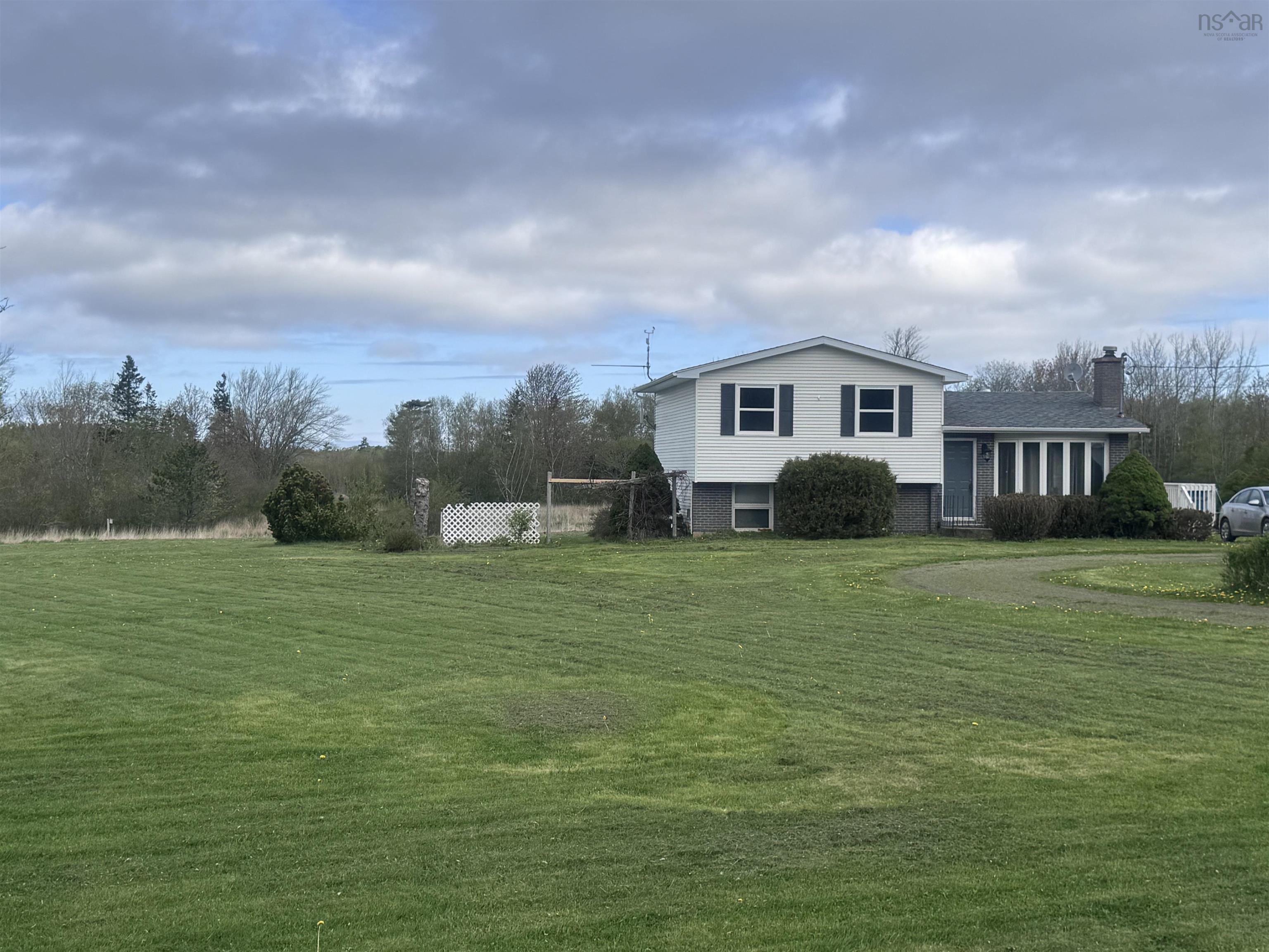 $360,000.00: 721 Upper River John Rd, Middleton