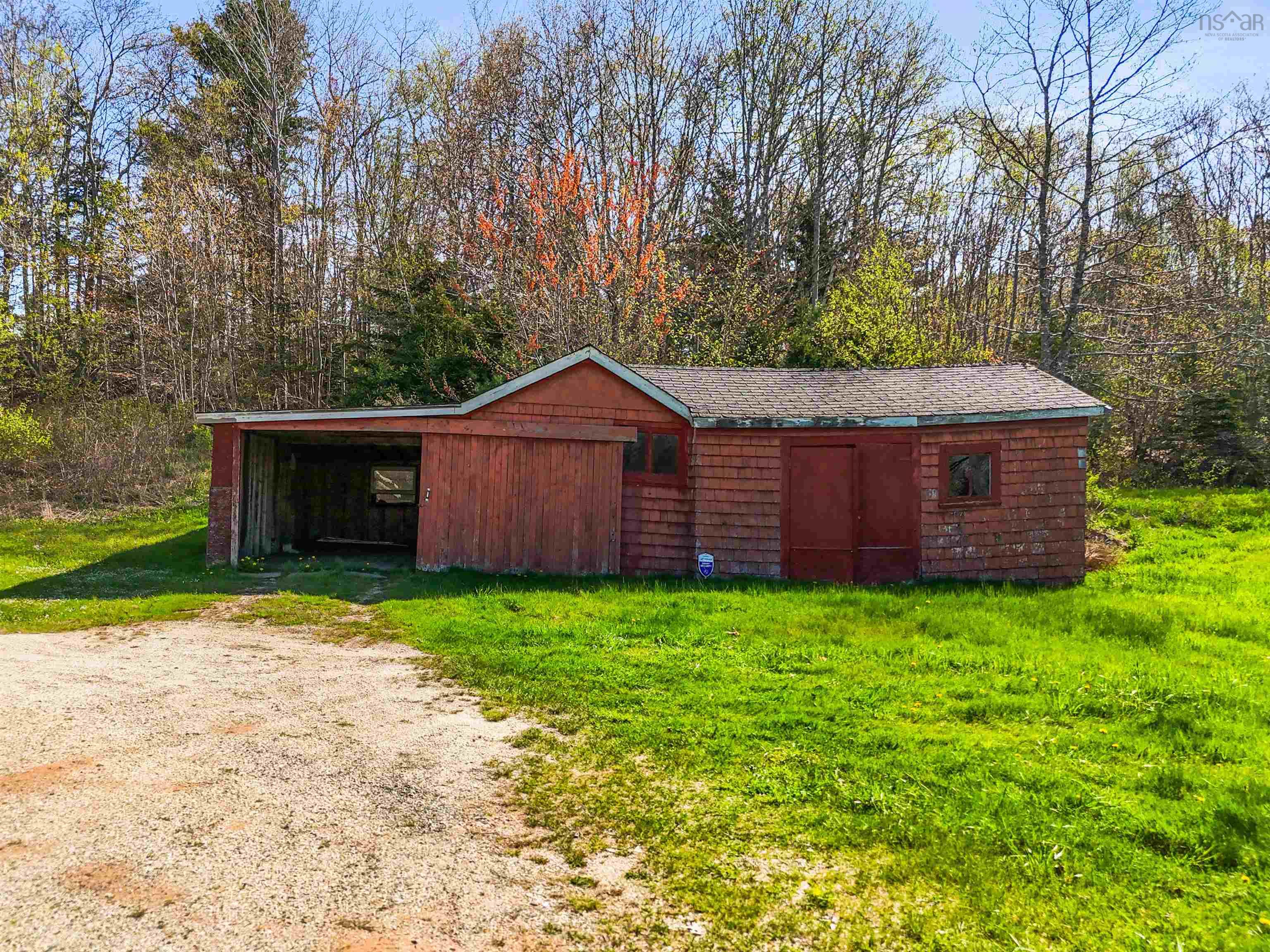 $349,900.00: 383 Croft Road, Chester Basin