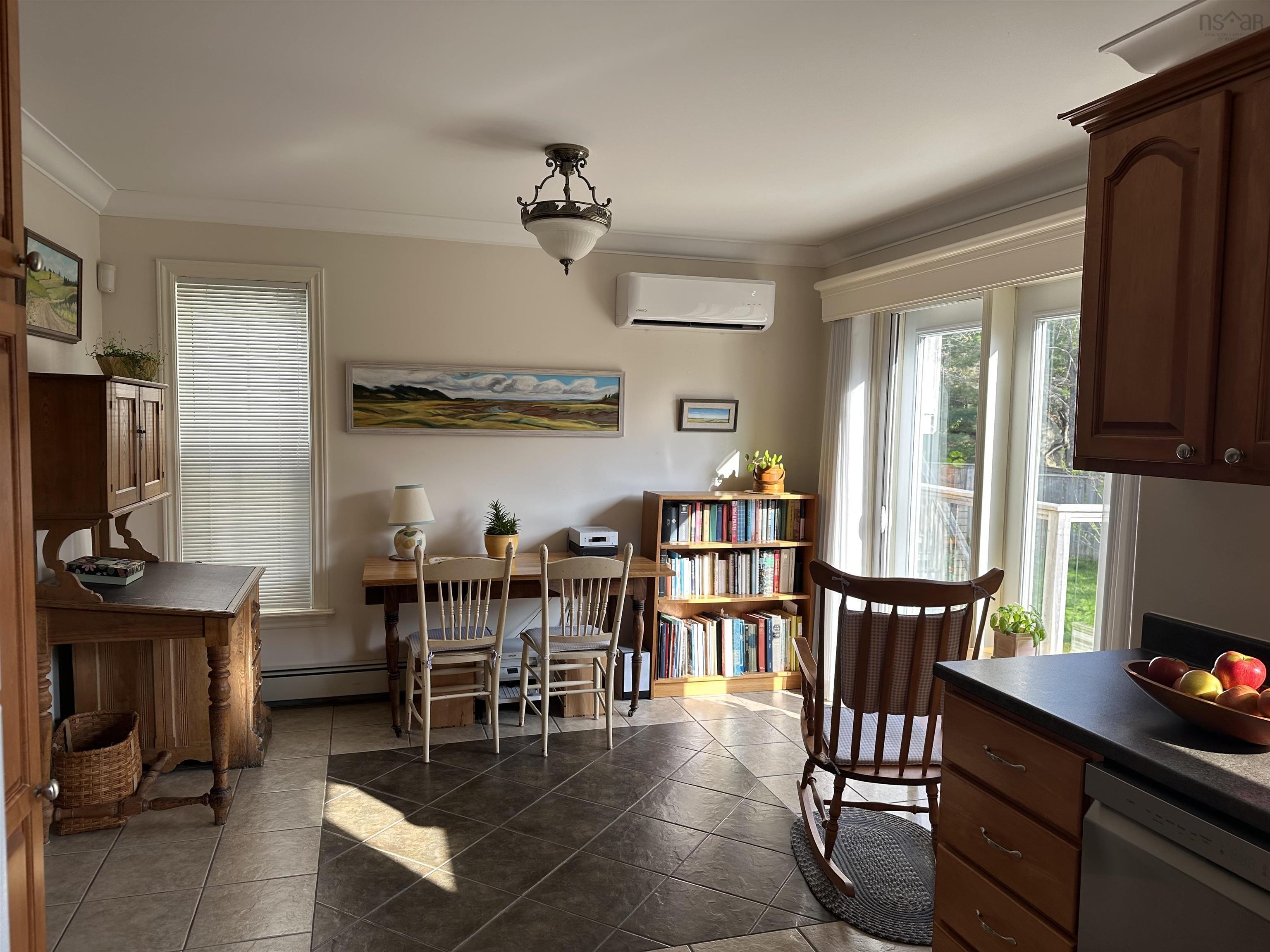 $599,000.00: 61 Fleetview Drive, Halifax