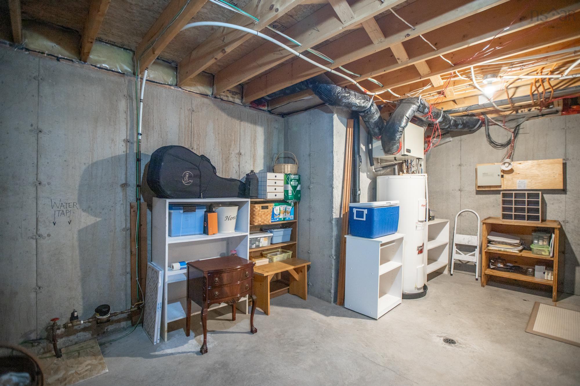 $599,000.00: 61 Fleetview Drive, Halifax