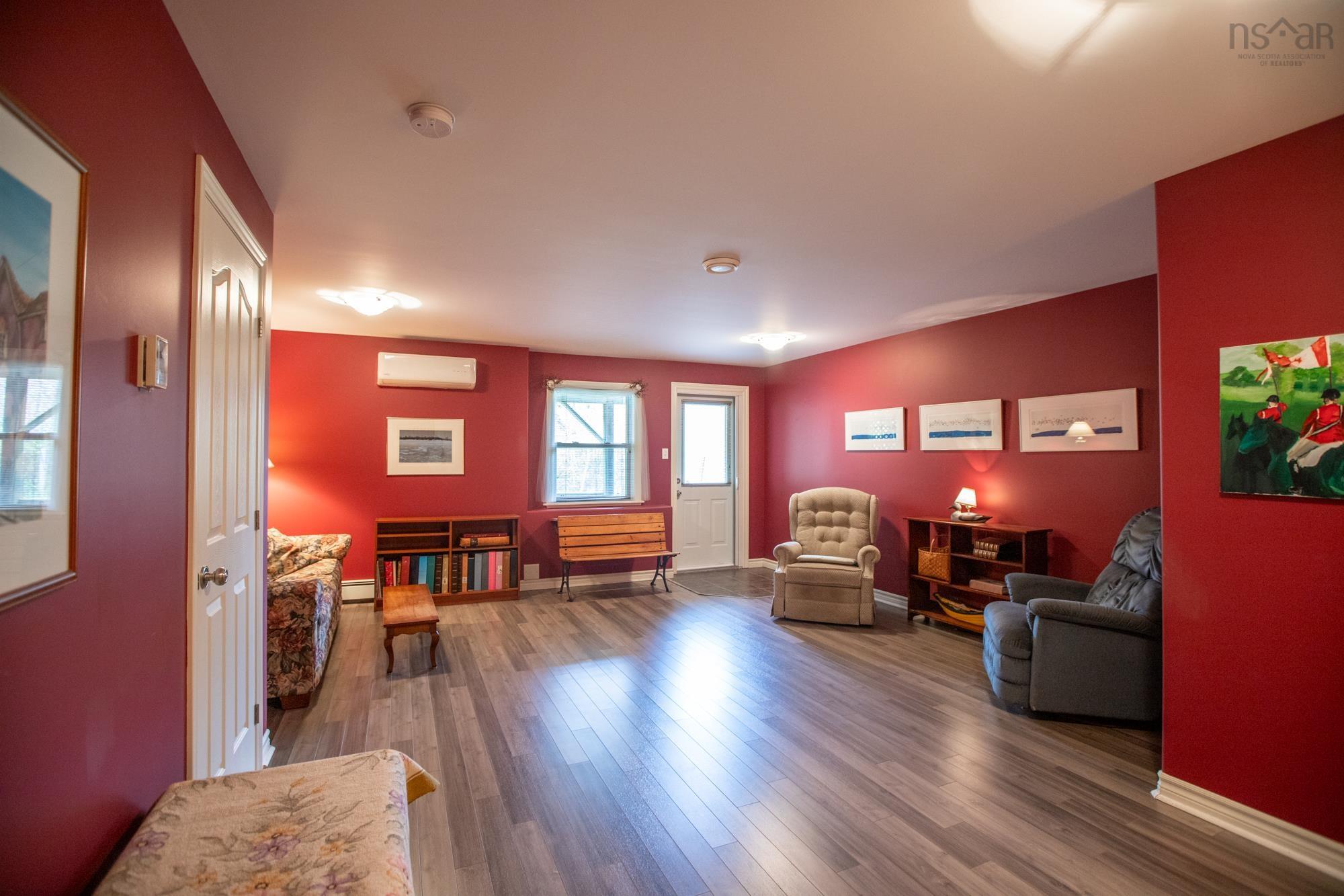$599,000.00: 61 Fleetview Drive, Halifax