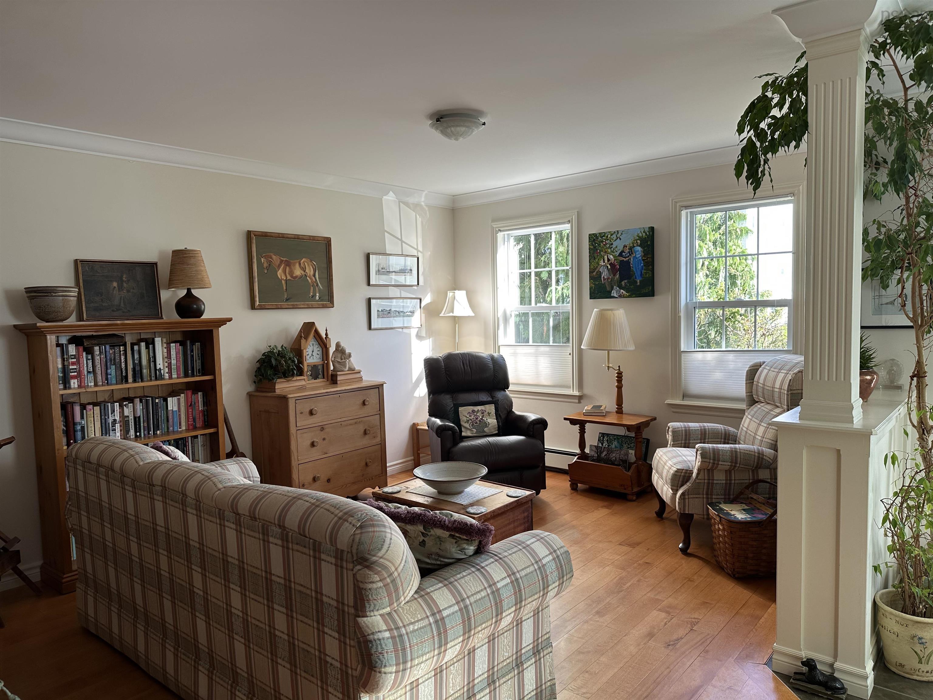 $599,000.00: 61 Fleetview Drive, Halifax
