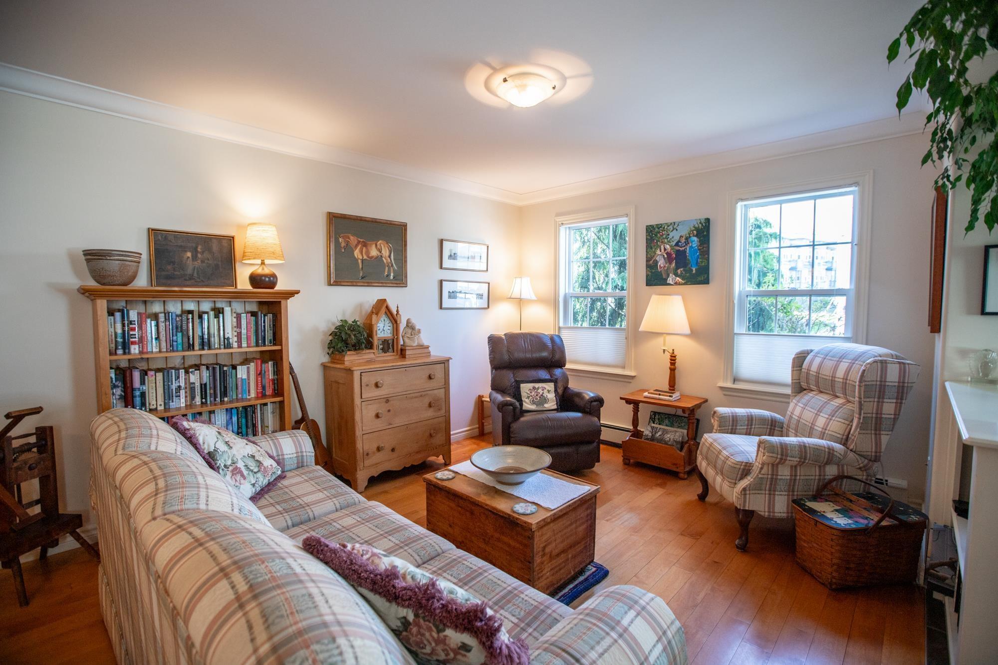 $599,000.00: 61 Fleetview Drive, Halifax