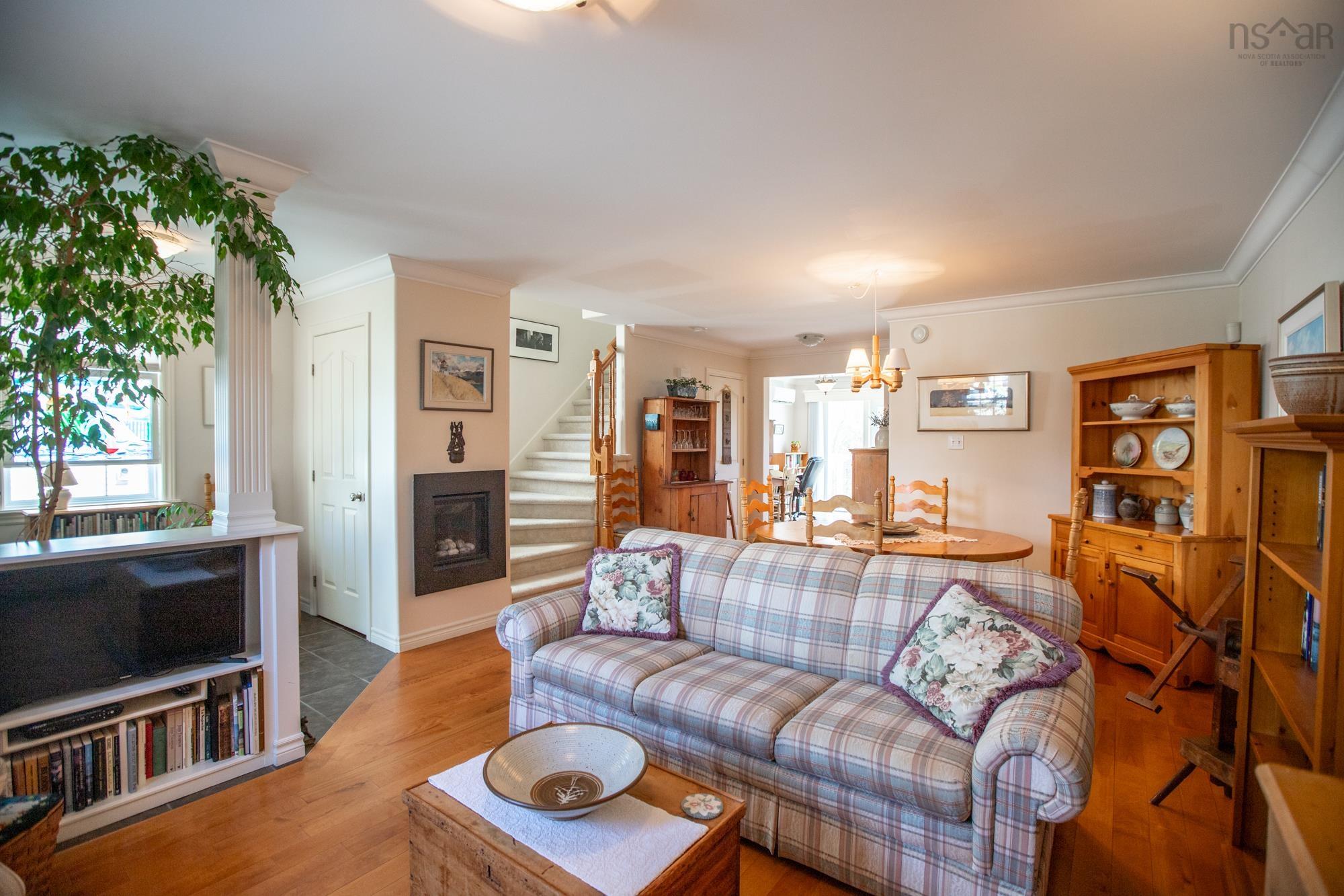 $599,000.00: 61 Fleetview Drive, Halifax