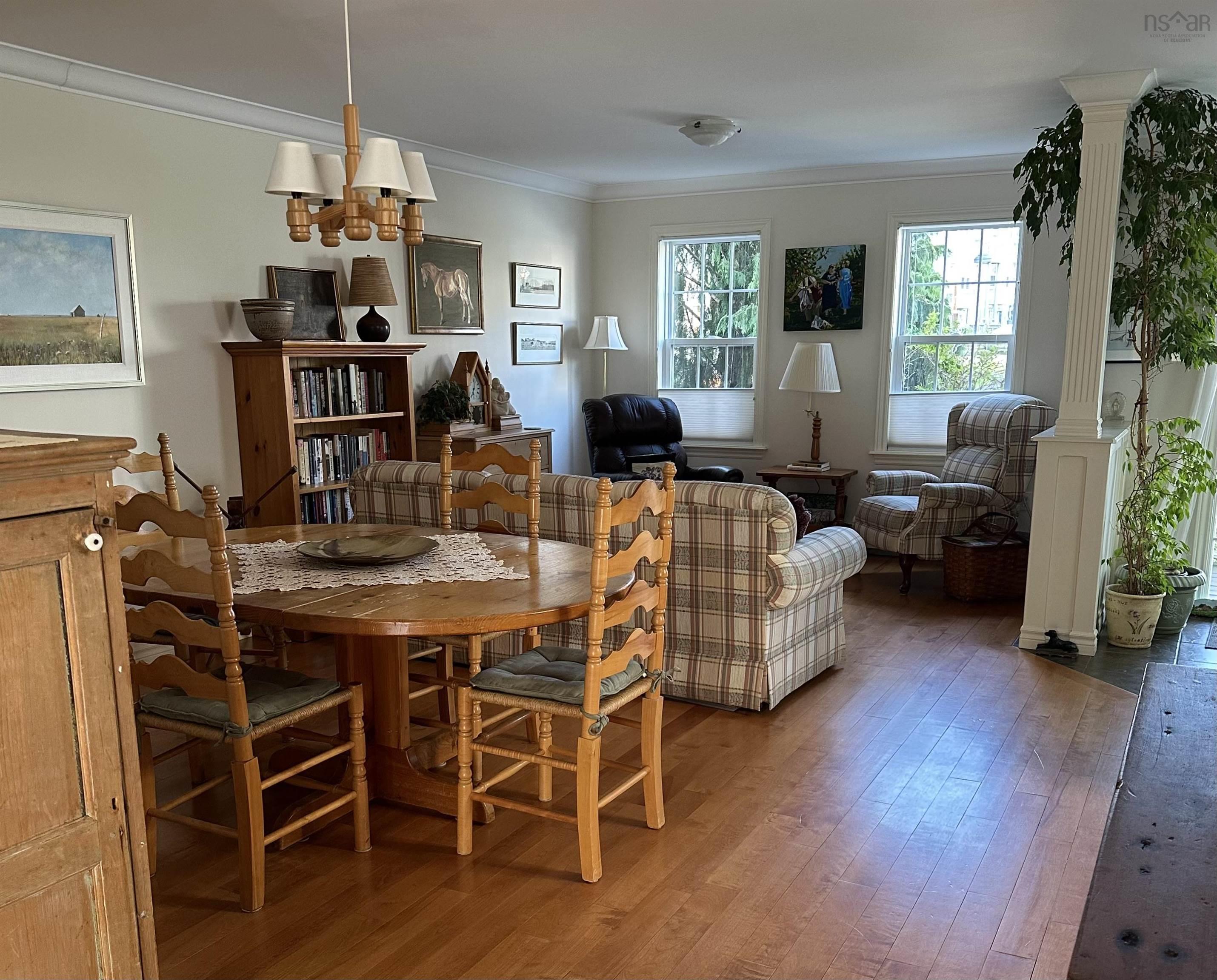 $599,000.00: 61 Fleetview Drive, Halifax