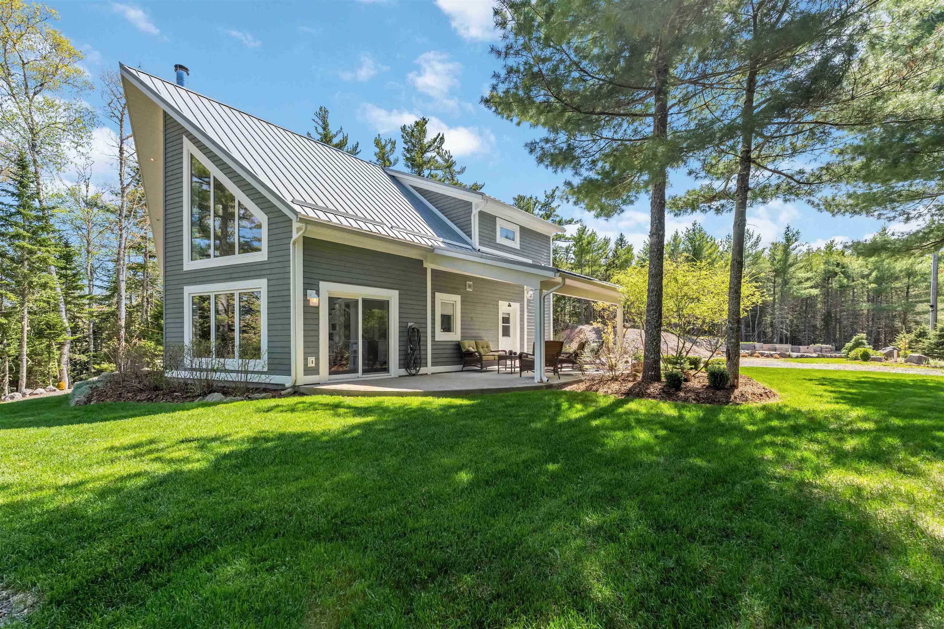 $800,000.00: 543 Loon Lake Drive, Lake Paul