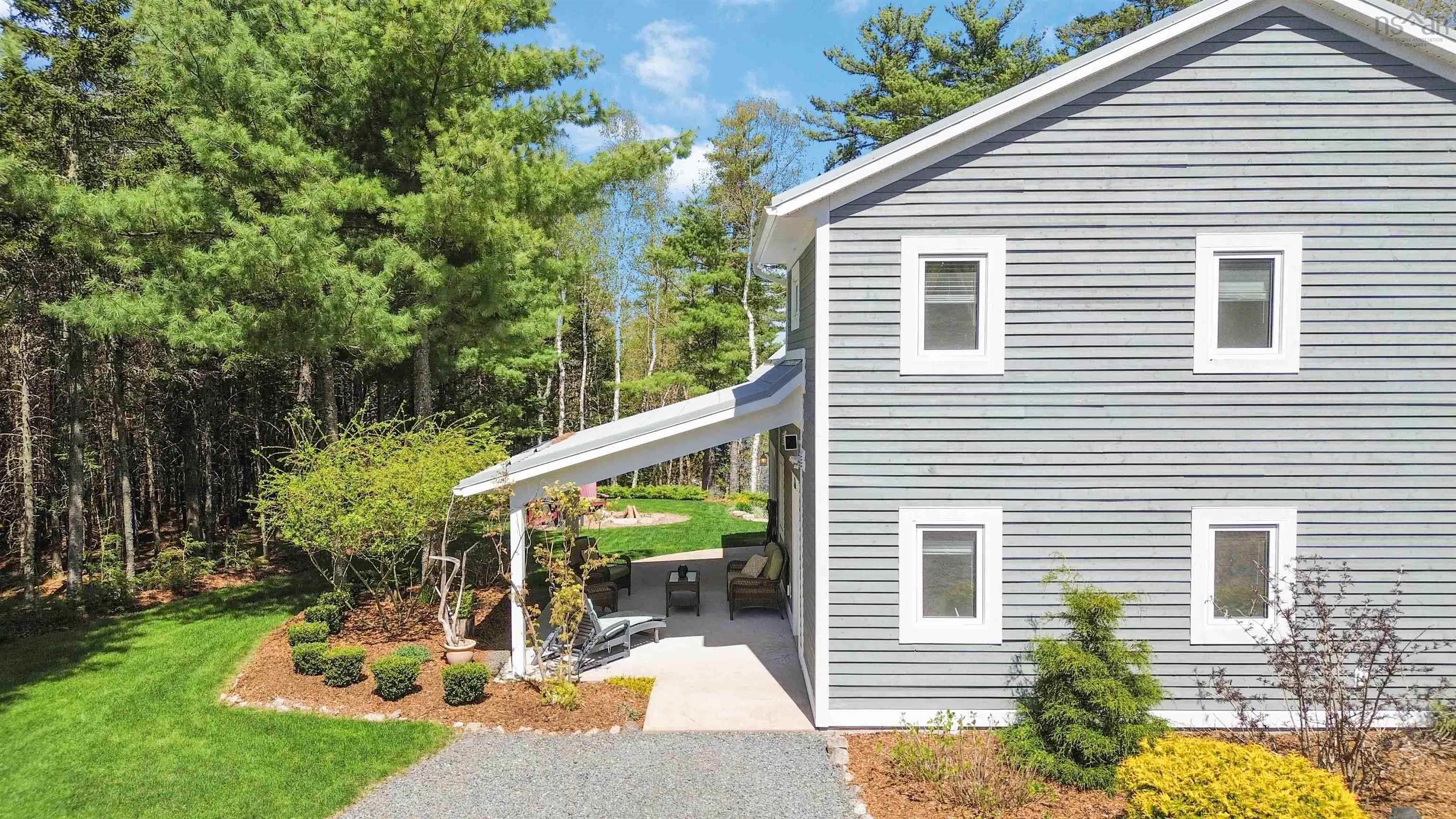 $800,000.00: 543 Loon Lake Drive, Lake Paul